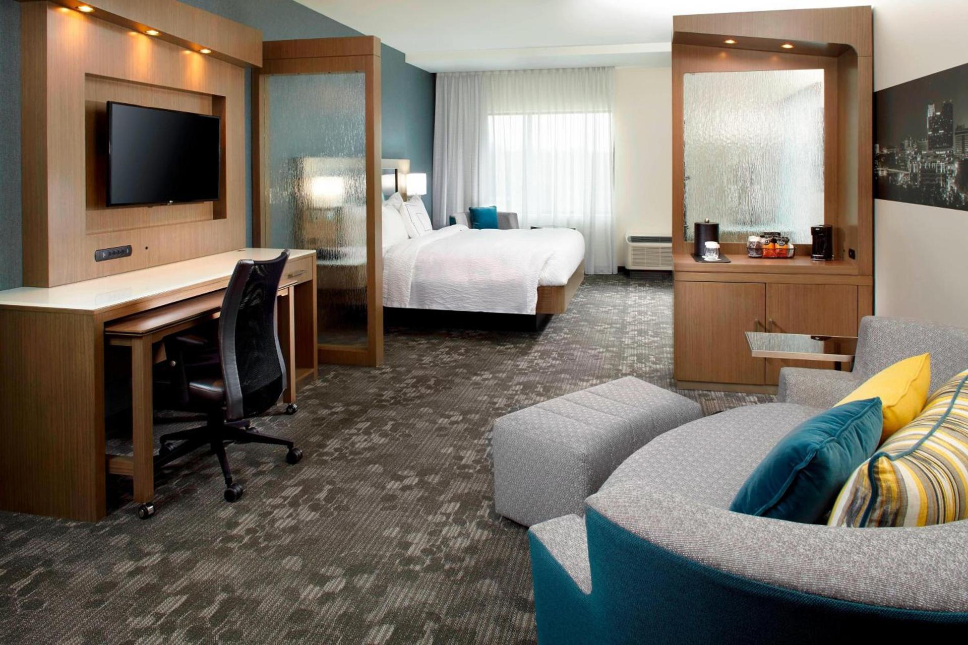 Courtyard by Marriott Akron Downtown photo 9