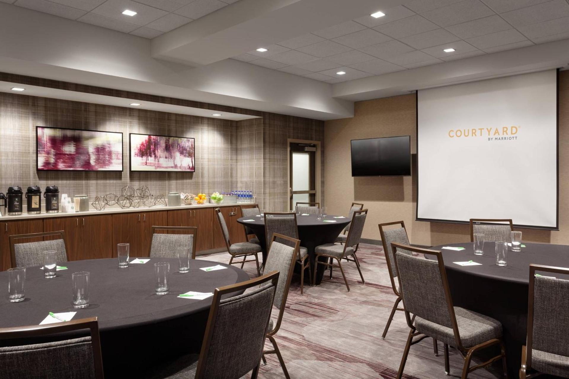 Courtyard by Marriott Winter Haven photo 27