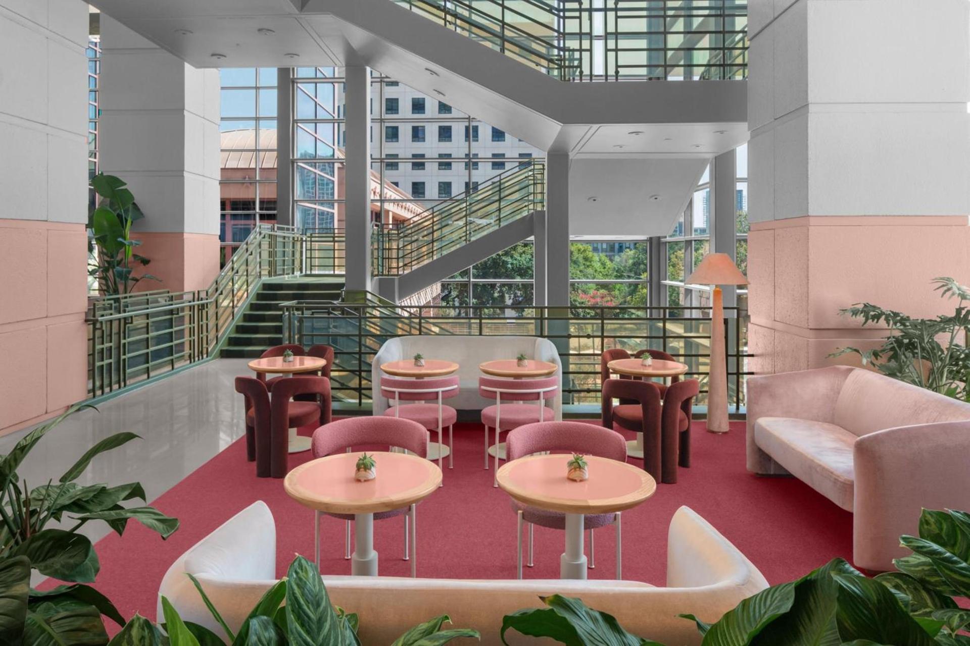 Renaissance Austin Downtown Hotel photo 44