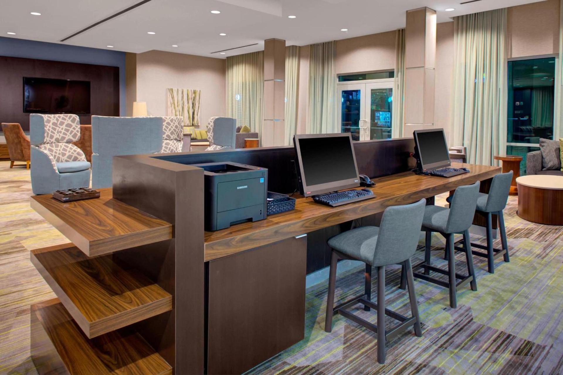 Courtyard by Marriott Atlanta Kennesaw photo 13