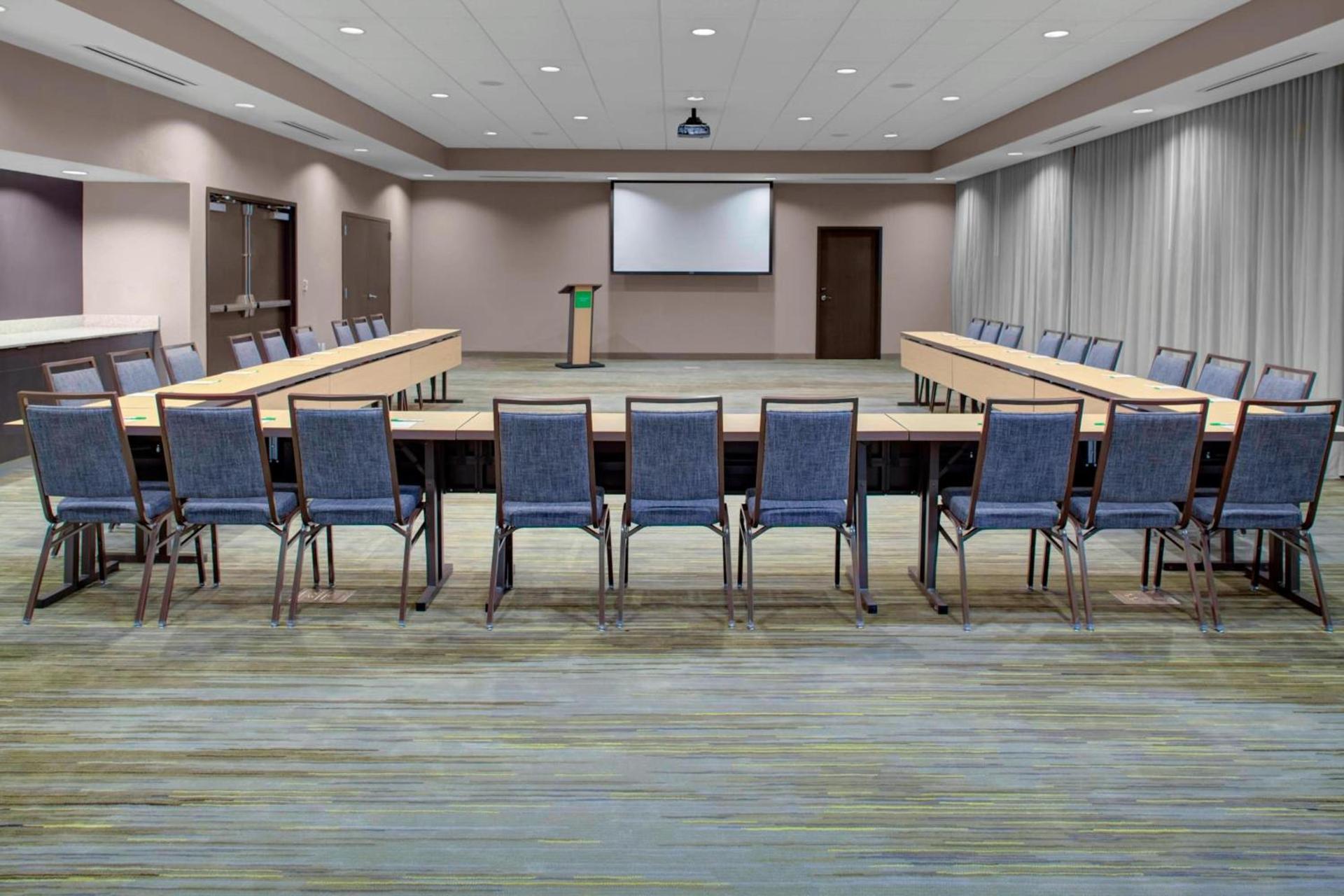 Courtyard by Marriott Atlanta Kennesaw photo 26
