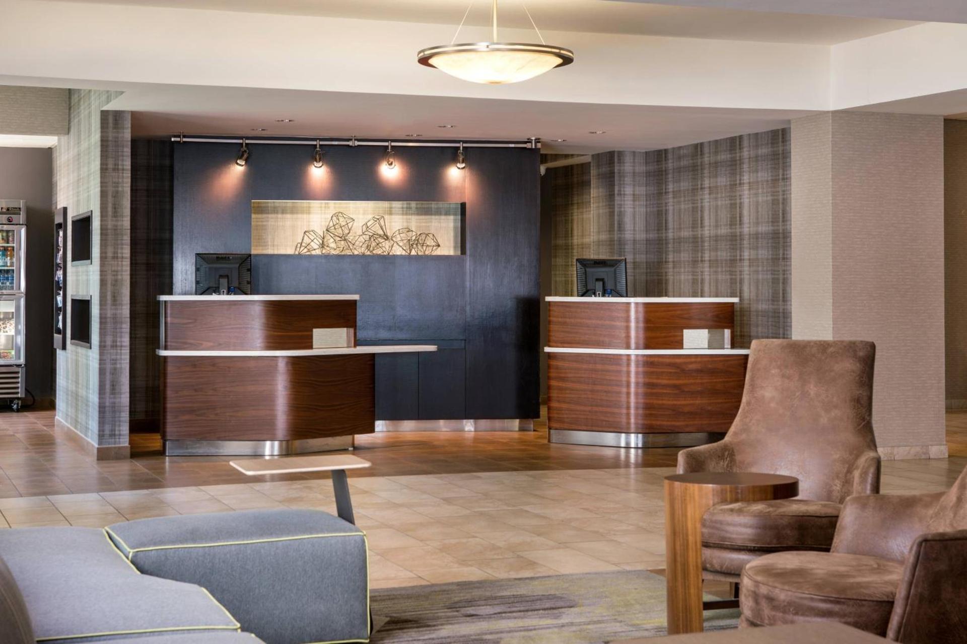 Courtyard by Marriott Richmond Berkeley photo 2