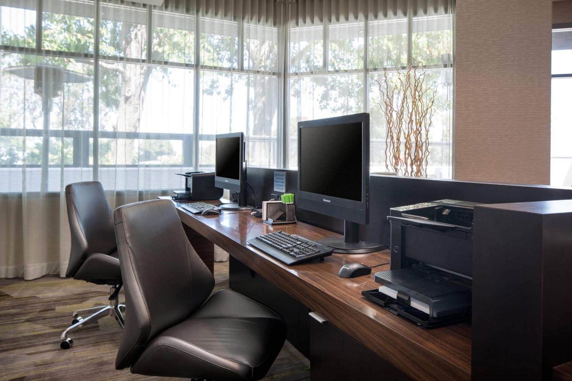 Courtyard by Marriott Richmond Berkeley photo 18