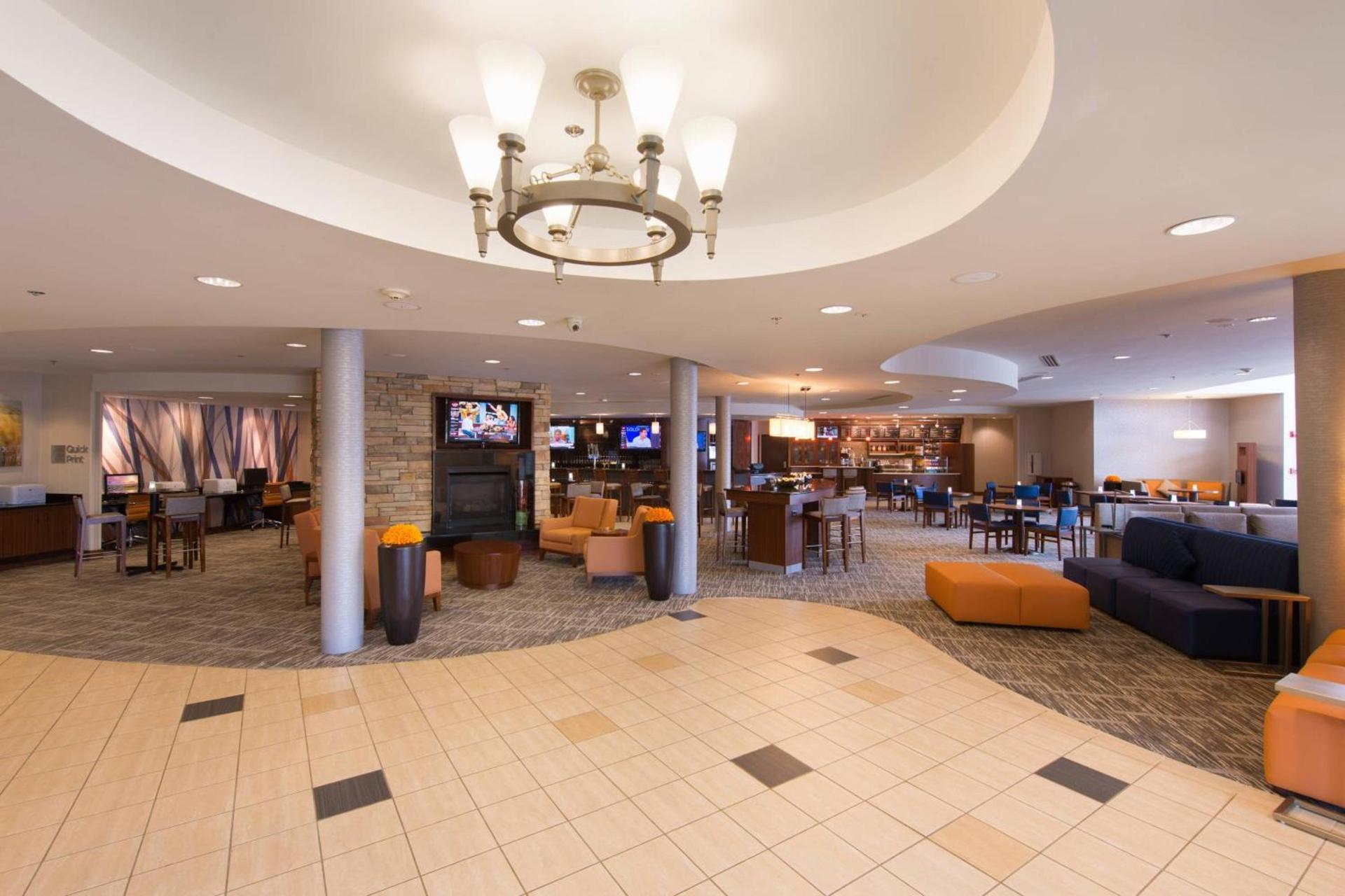Courtyard by Marriott Canton photo 3