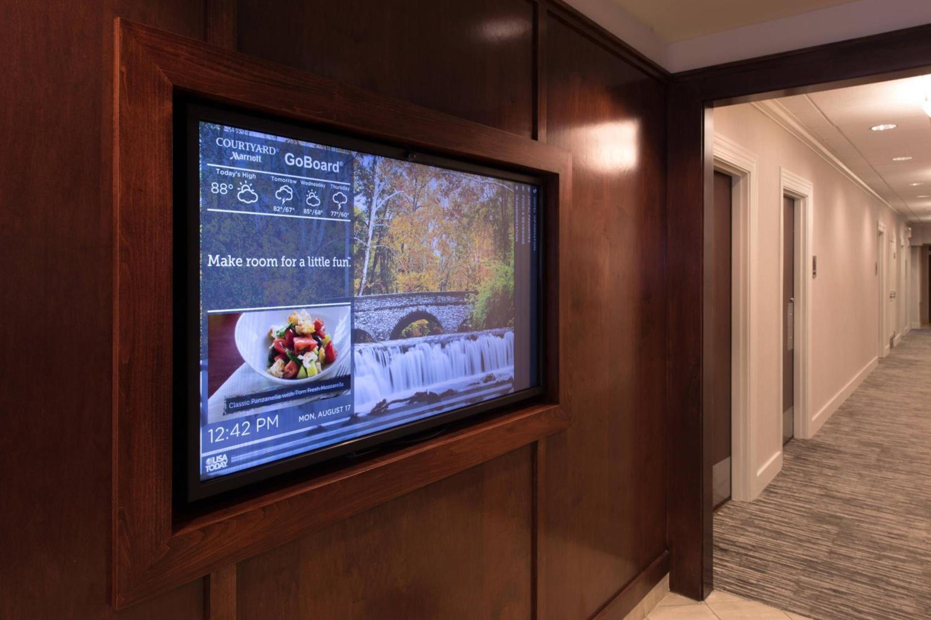 Courtyard by Marriott Canton photo 15