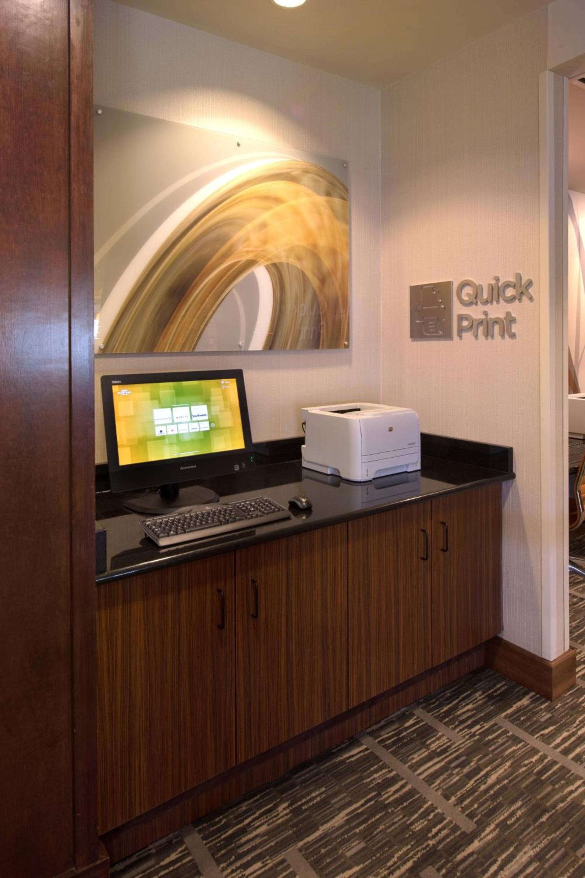 Courtyard by Marriott Canton photo 17