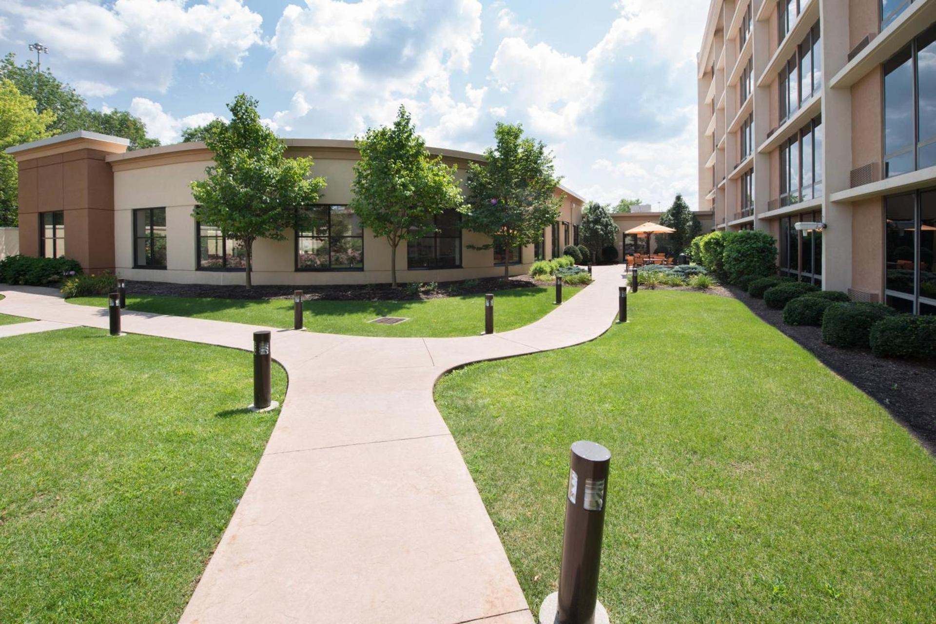 Courtyard by Marriott Canton photo 31