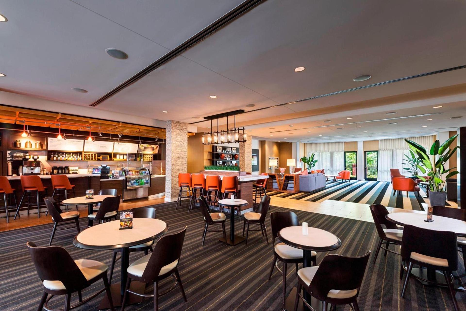 Courtyard by Marriott Atlanta Buford Mall of Georgia photo 16