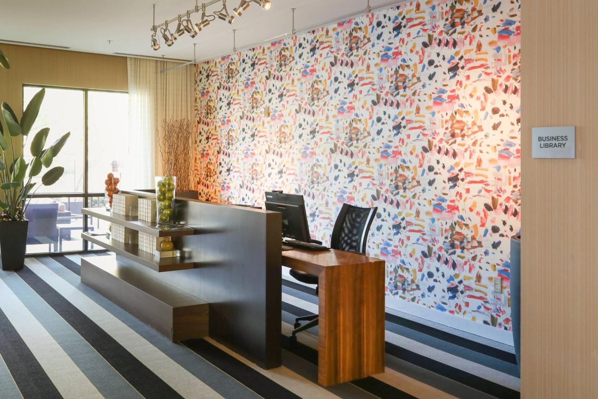 Courtyard by Marriott Atlanta Buford Mall of Georgia photo 13