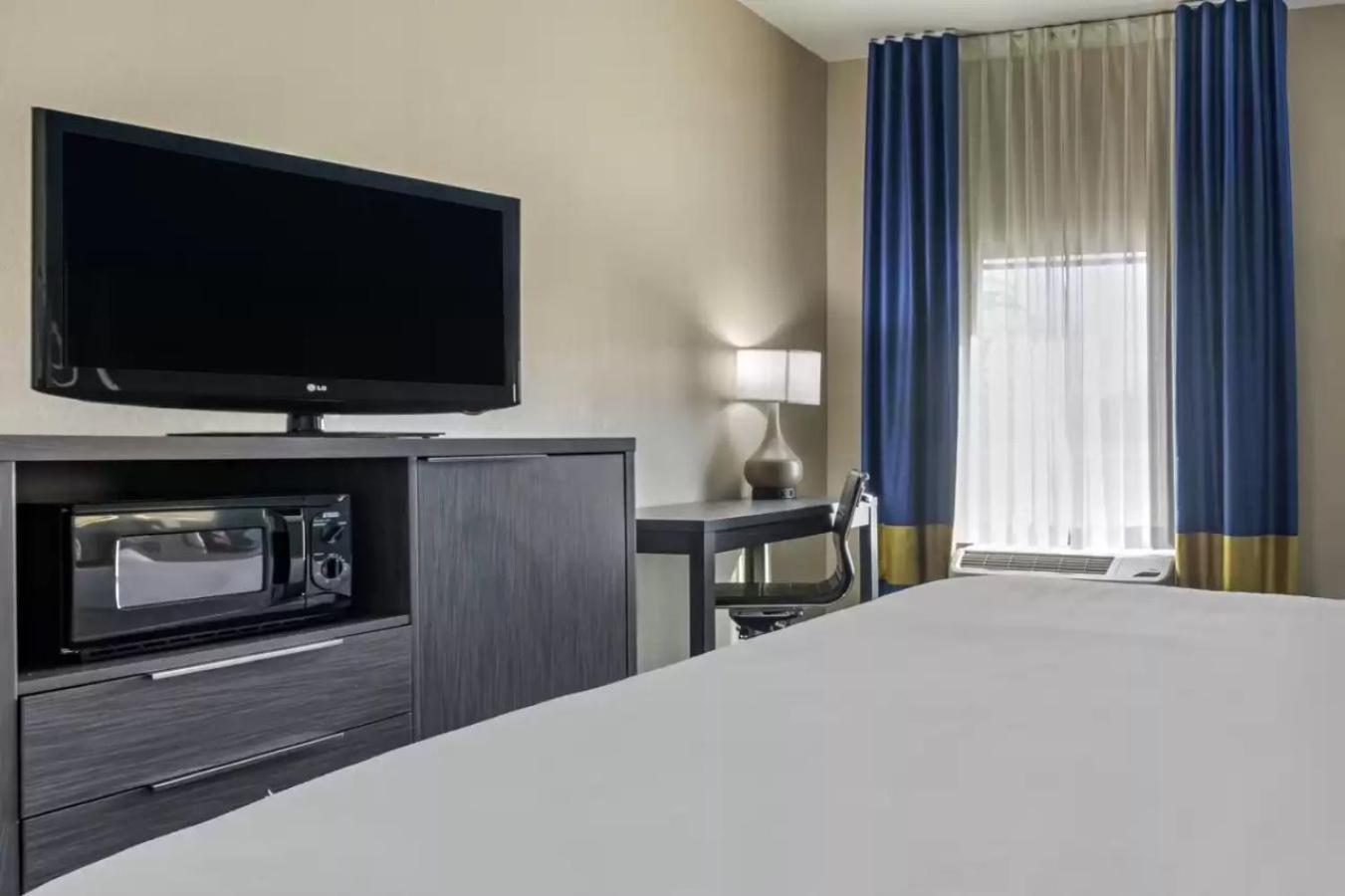 Comfort Inn & Suites Pauls Valley - City Lake photo 22