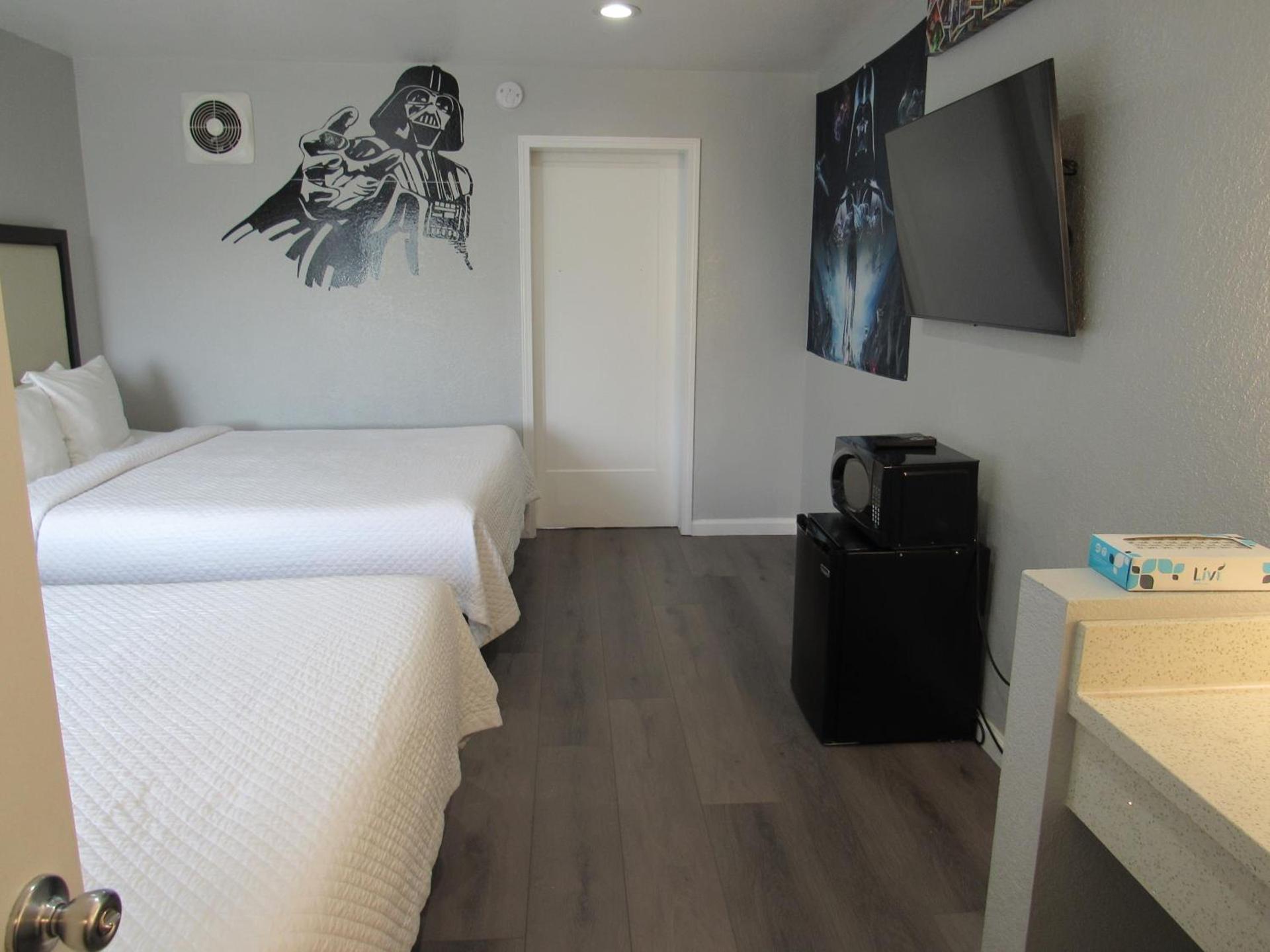 Capri Suites Anaheim photo 31