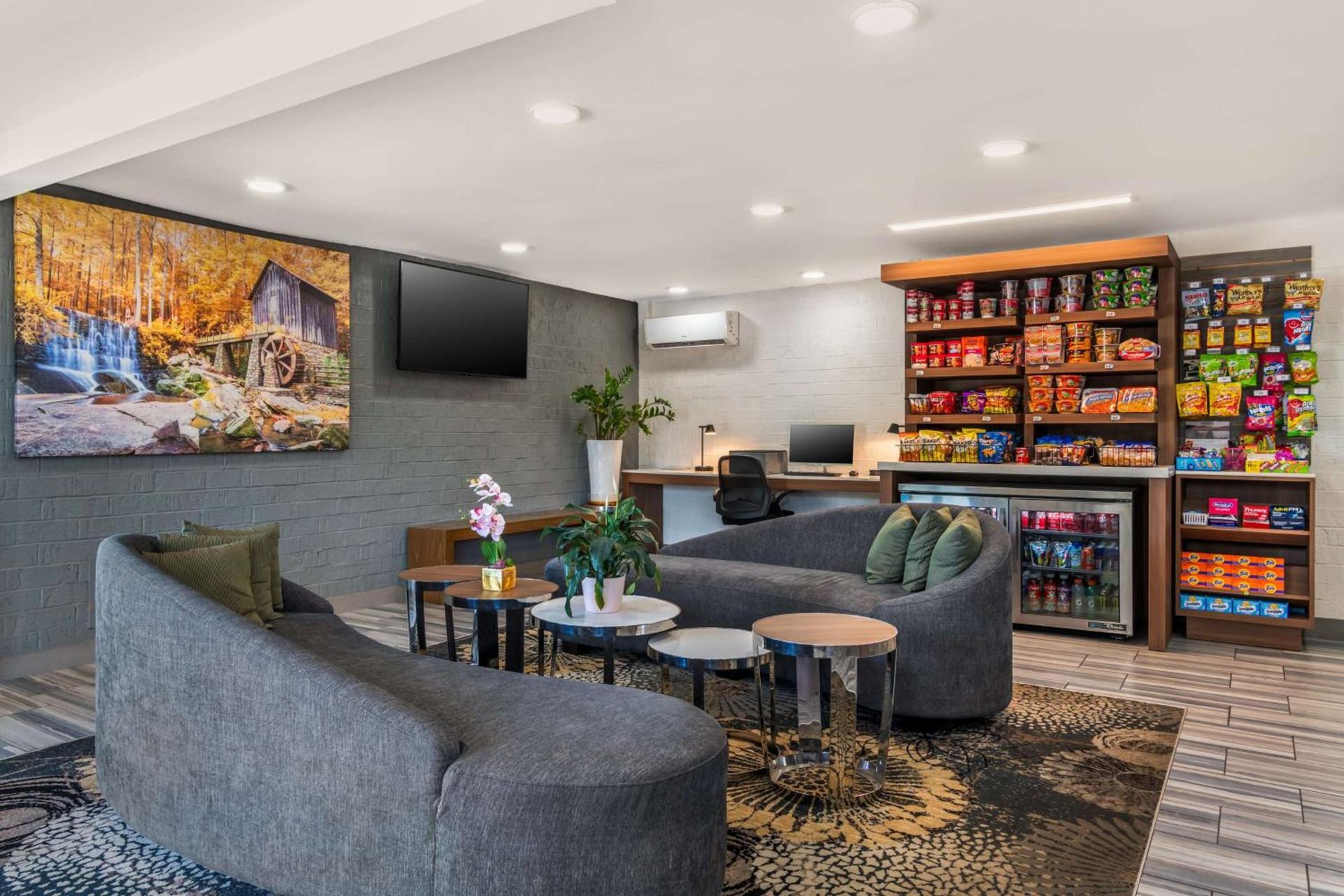 Best Western Atlanta-Marietta Ballpark Hotel photo 27