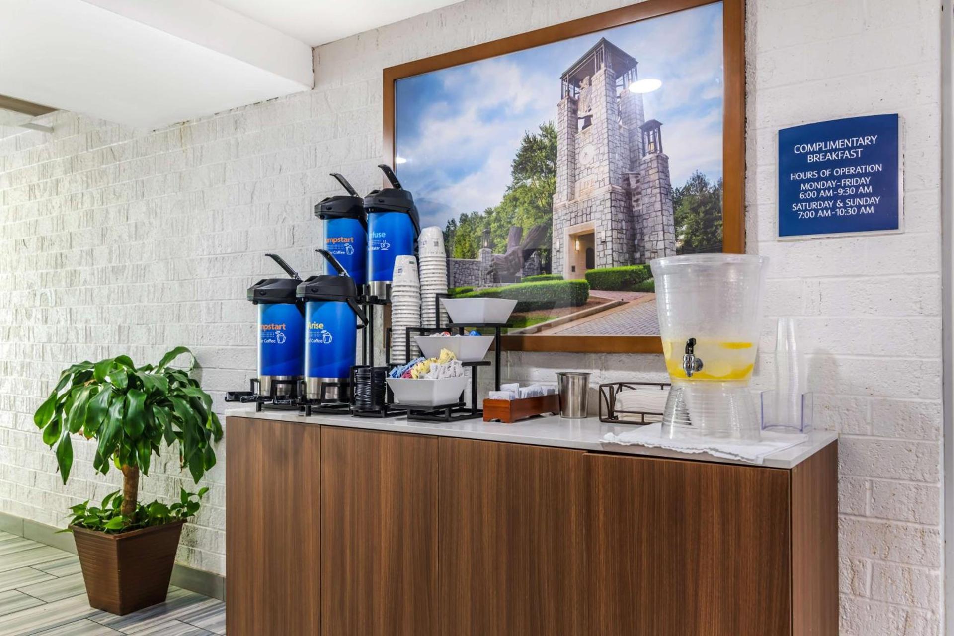 Best Western Atlanta-Marietta Ballpark Hotel photo 18