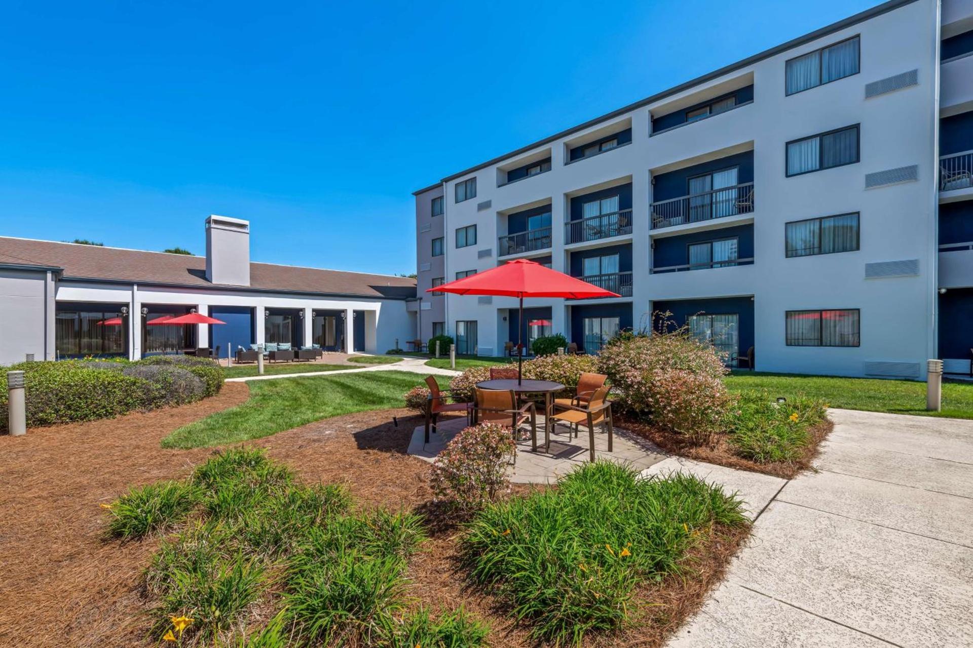 Sonesta Select Charlotte University Research Park photo 26