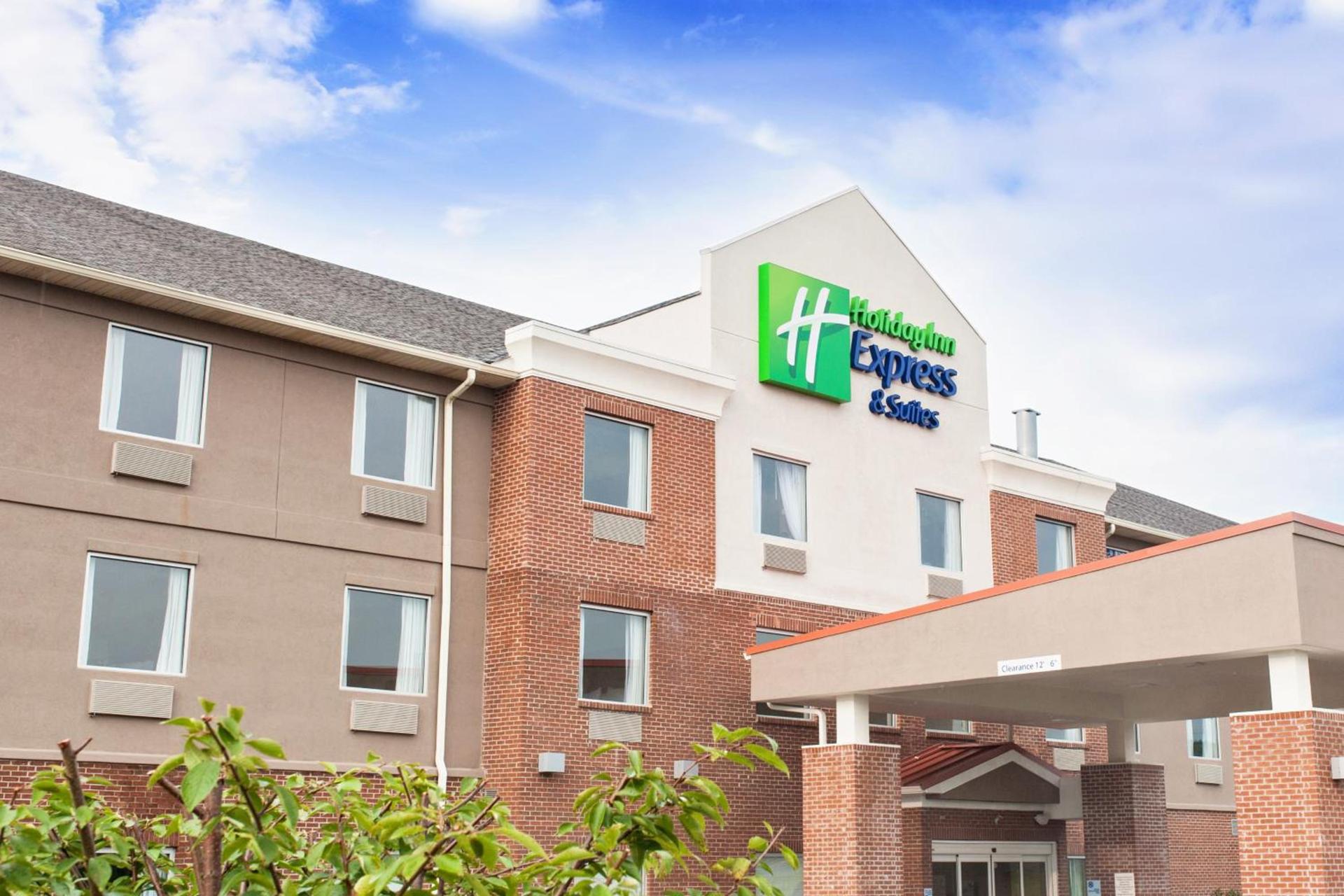 Holiday Inn Express & Suites Sweetwater by IHG photo 2