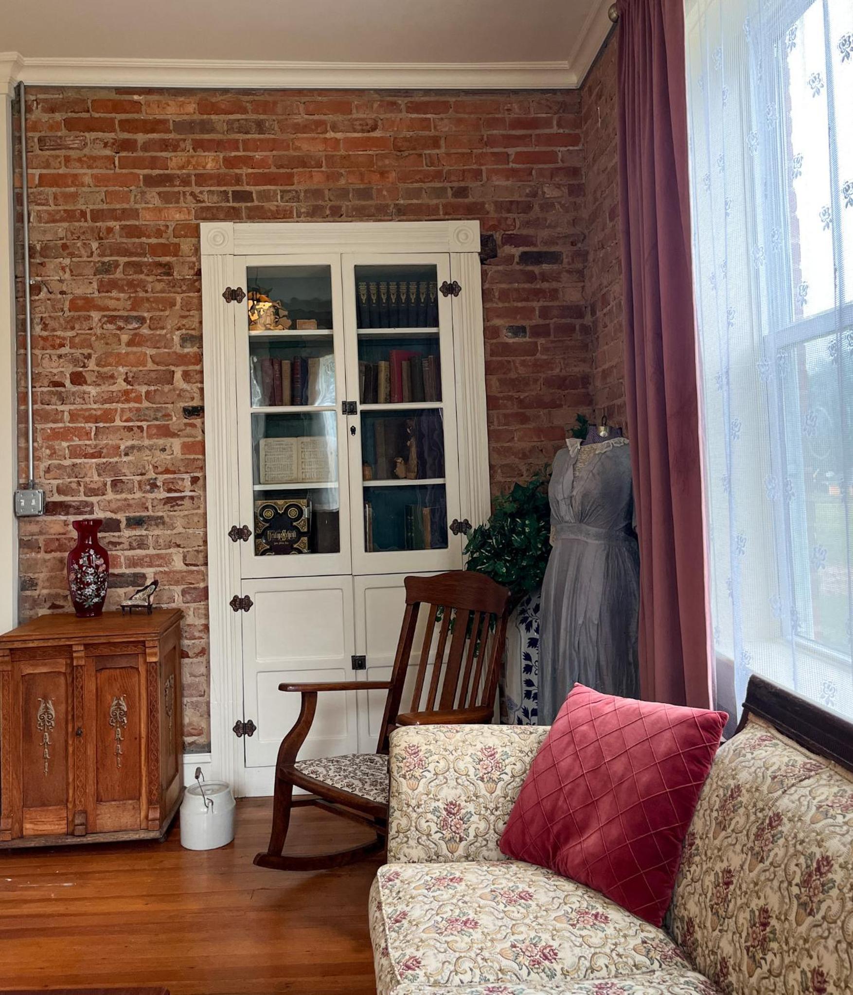 Tanglewood Inn photo 18