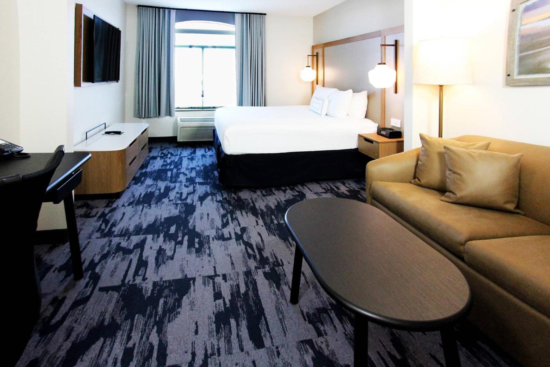 Fairfield Inn & Suites by Marriott Charleston Airport/Convention Center photo 16