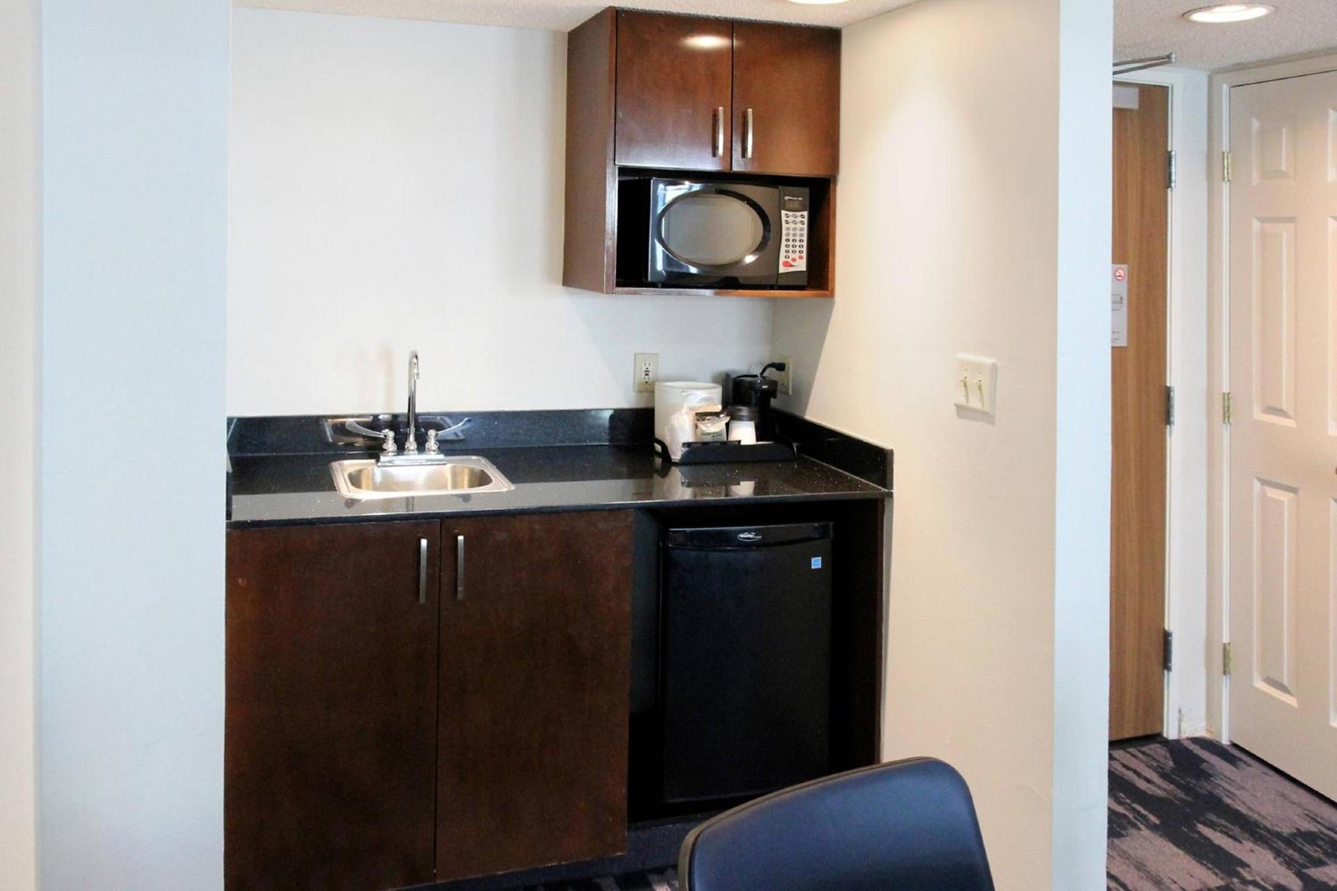 Fairfield Inn & Suites by Marriott Charleston Airport/Convention Center photo 19
