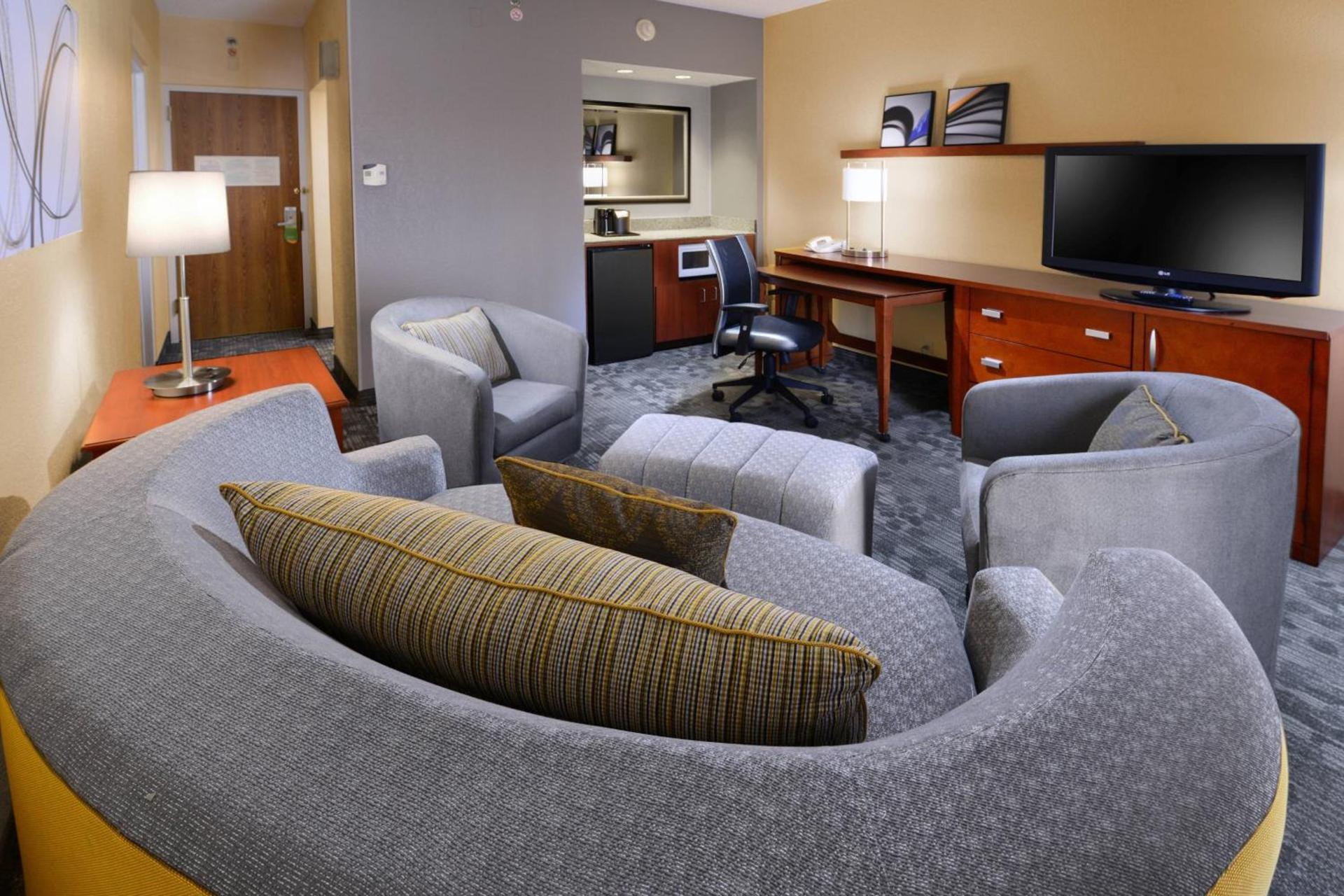 Courtyard by Marriott Oklahoma City Airport photo 18