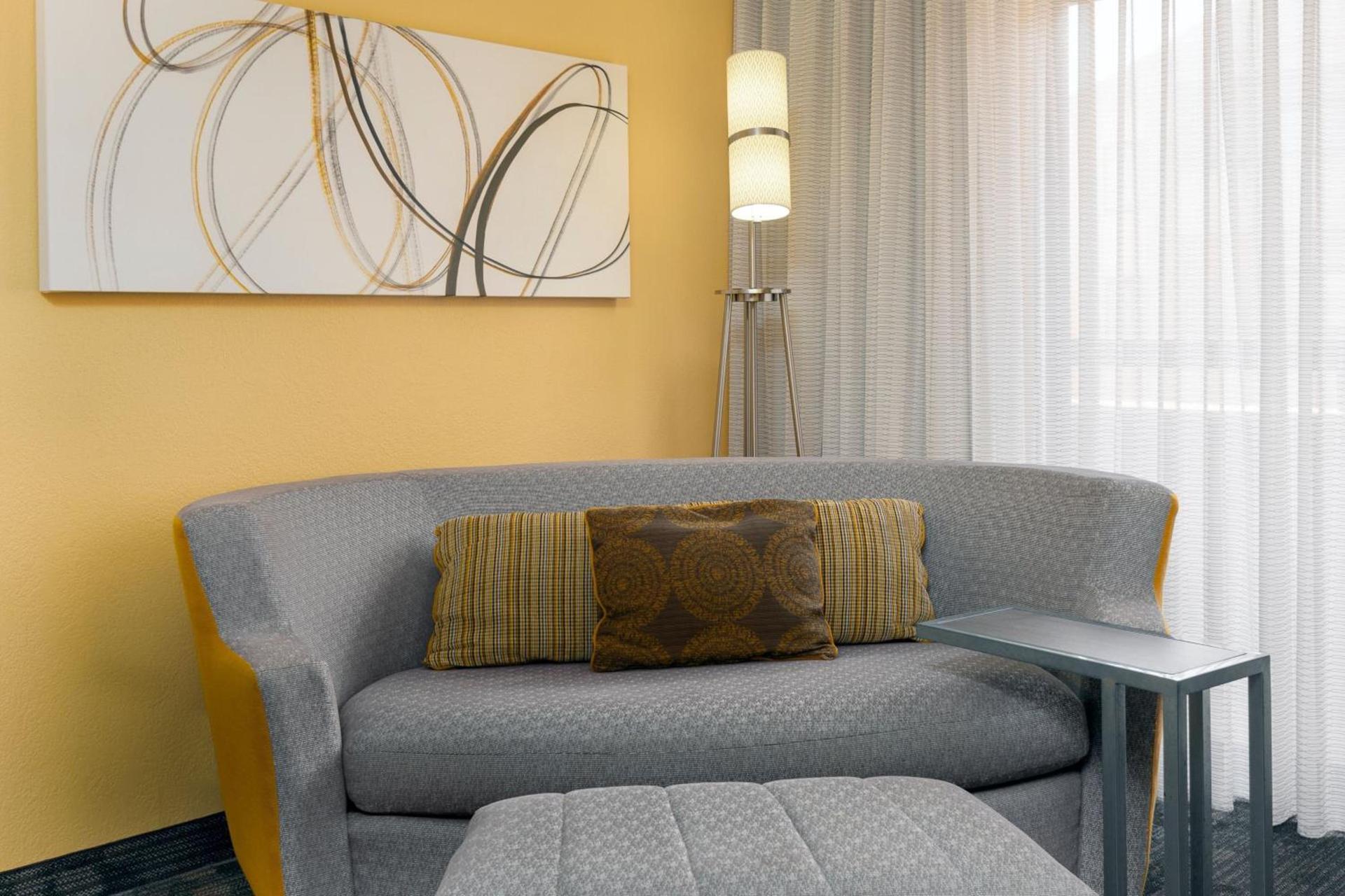 Courtyard by Marriott Oklahoma City Airport photo 11