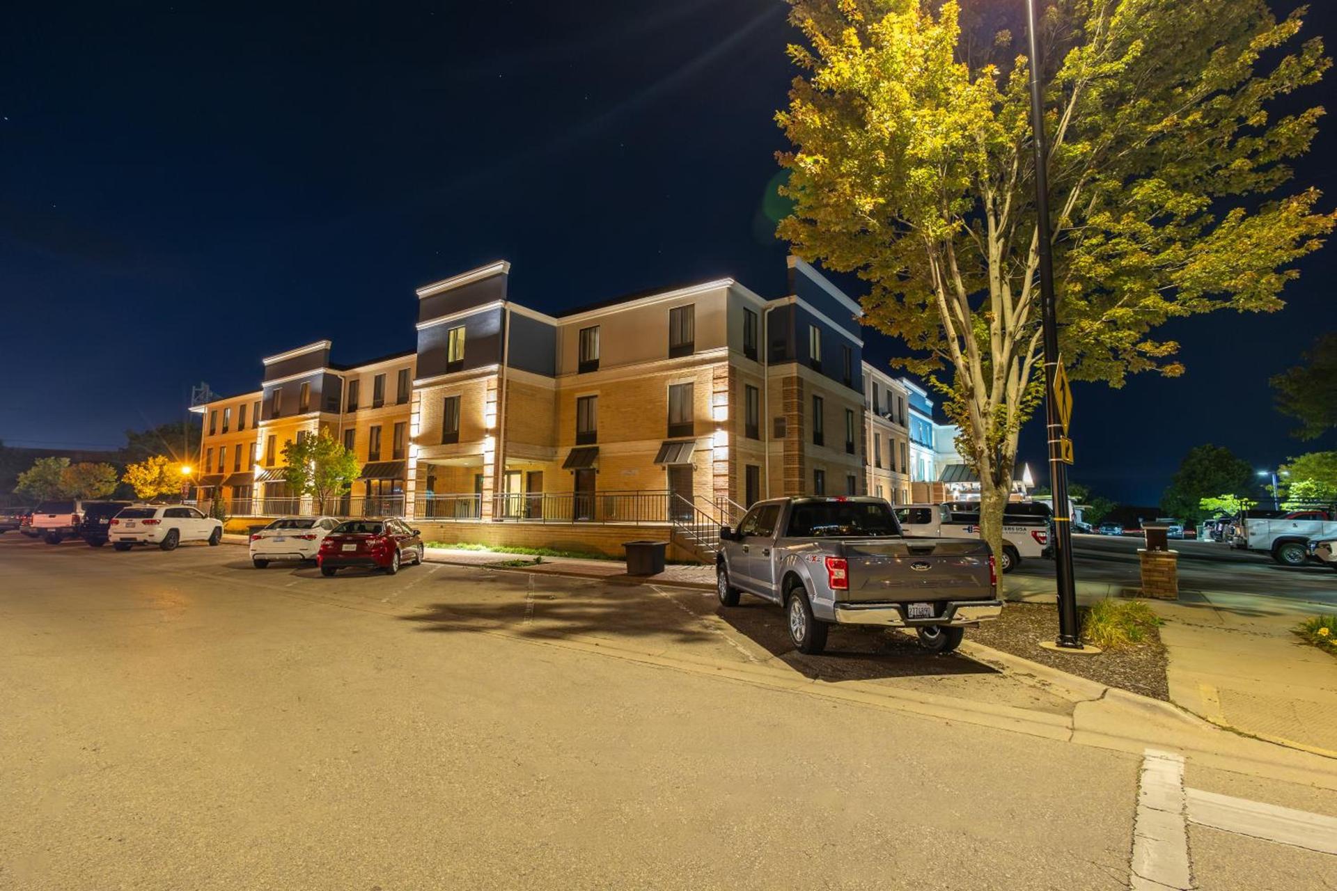 Staybridge Suites Middleton/Madison-West by IHG photo 10