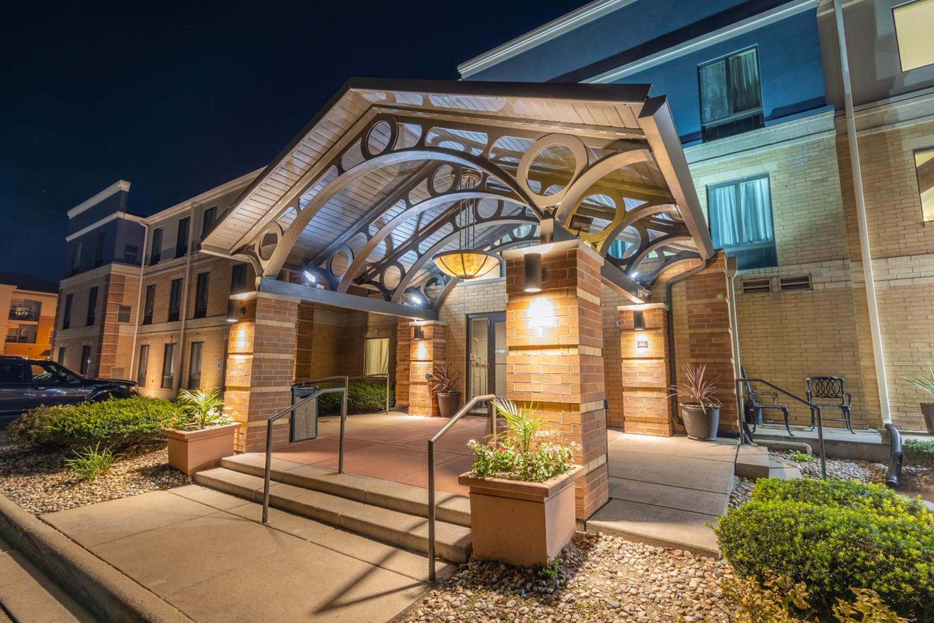 Staybridge Suites Middleton/Madison-West by IHG photo 57
