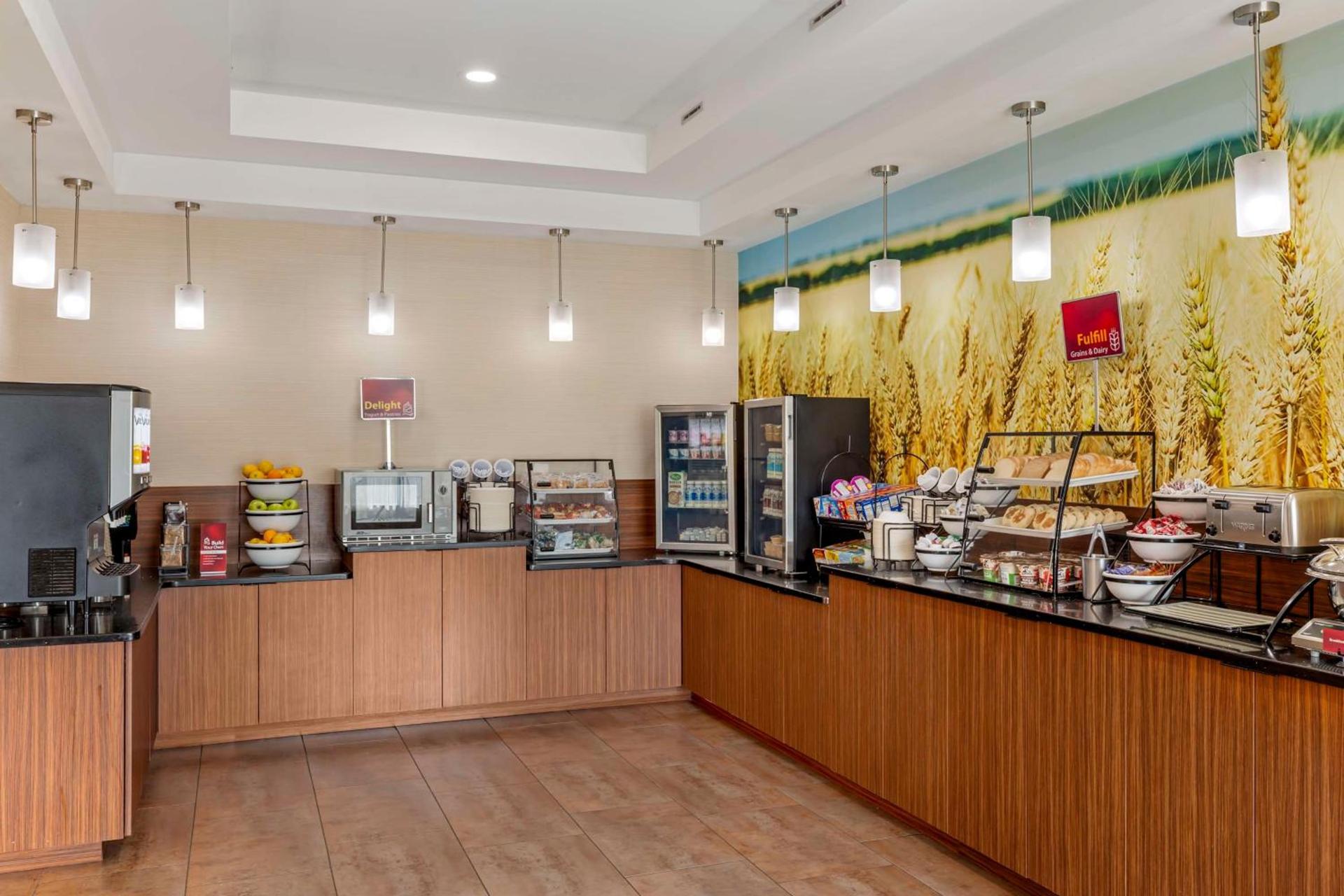 Best Western Plus North Shore Hotel photo 9
