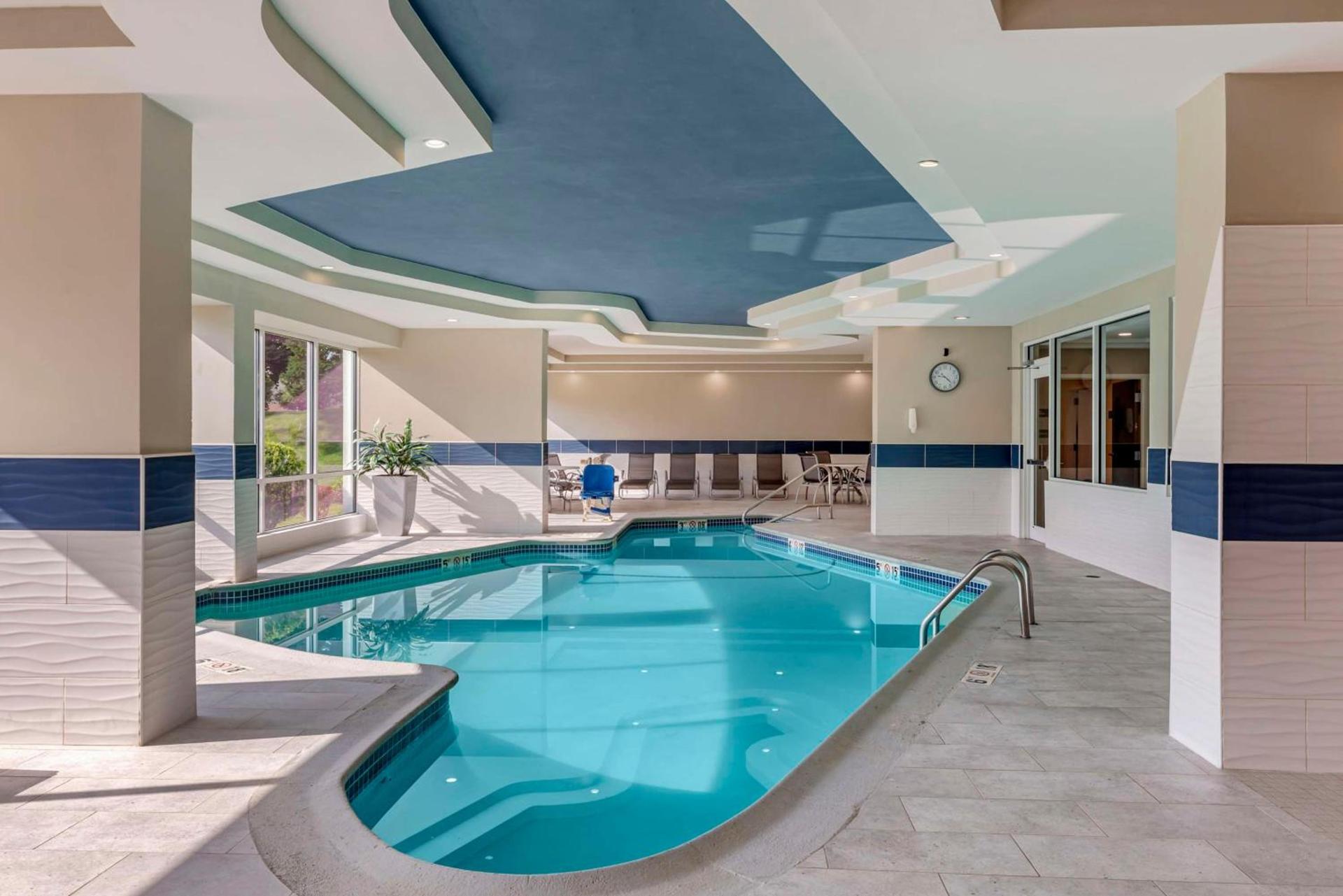 Best Western Plus North Shore Hotel photo 4