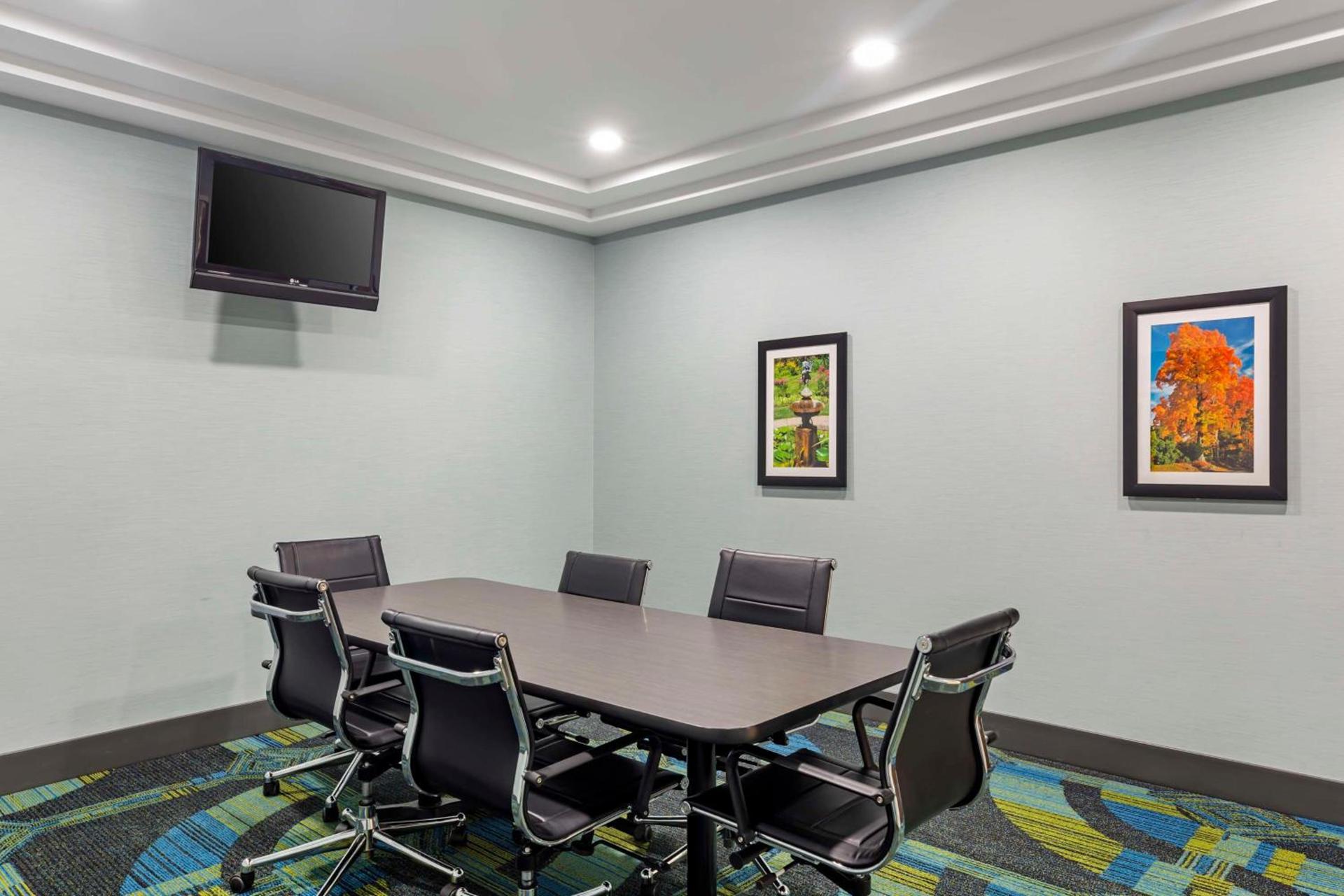 Best Western Plus North Shore Hotel photo 44