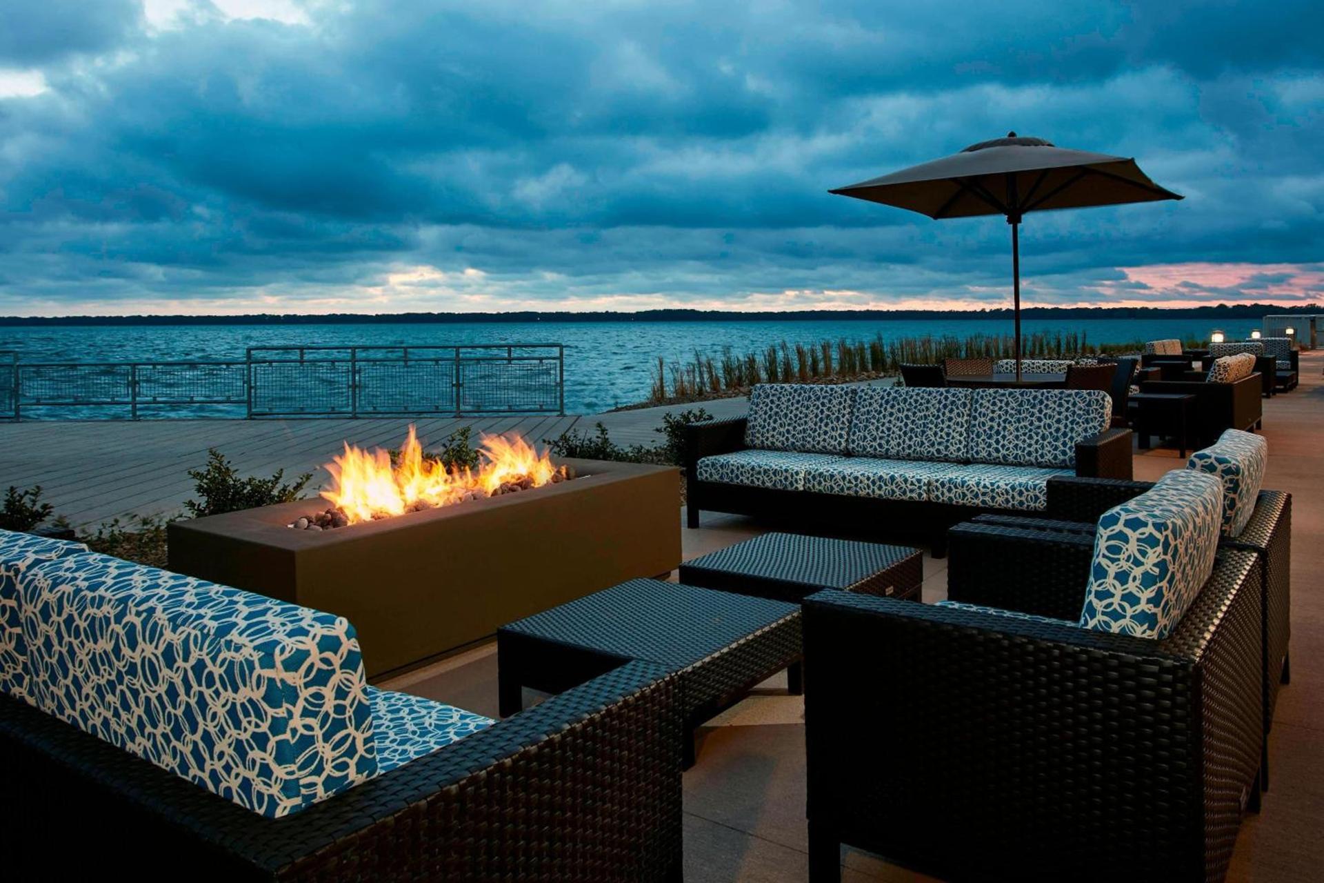Courtyard by Marriott Erie Bayfront photo 41