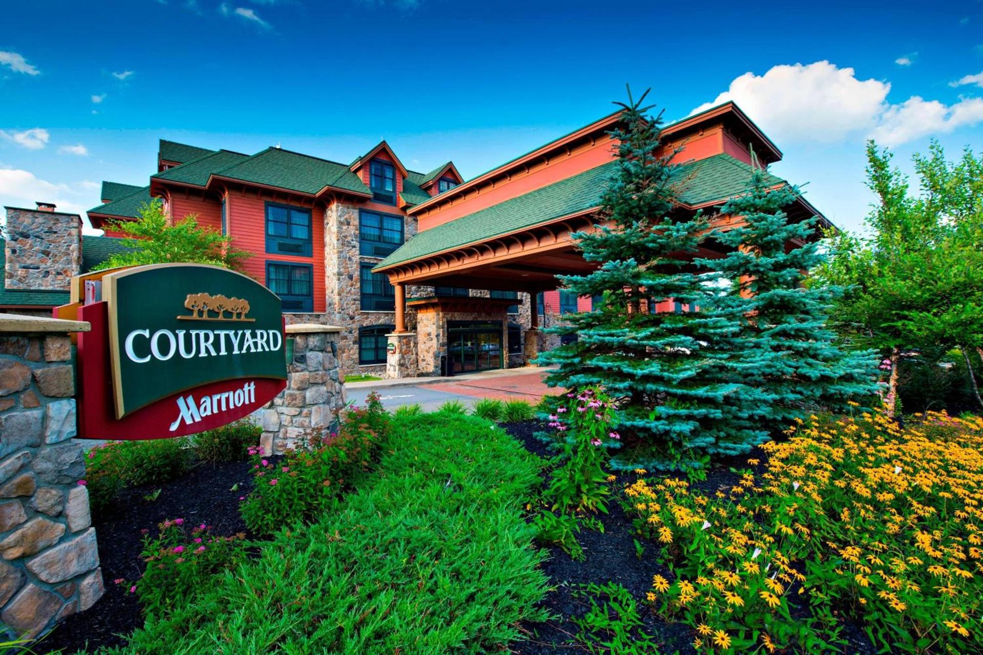 Courtyard Marriott Lake Placid photo 1