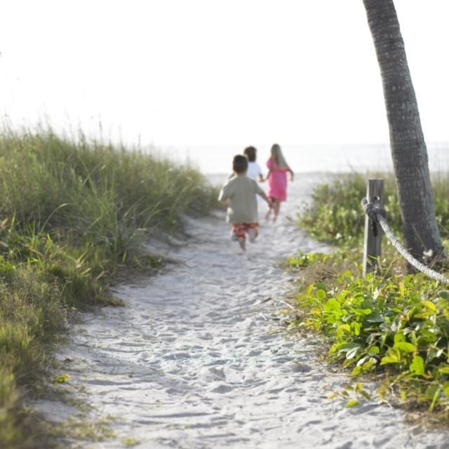 Tween Waters Island Resort & Spa photo 12