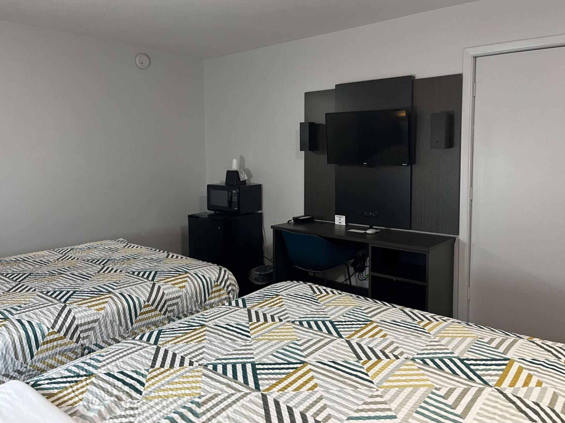 Motel 6 Artesia, NM photo 7