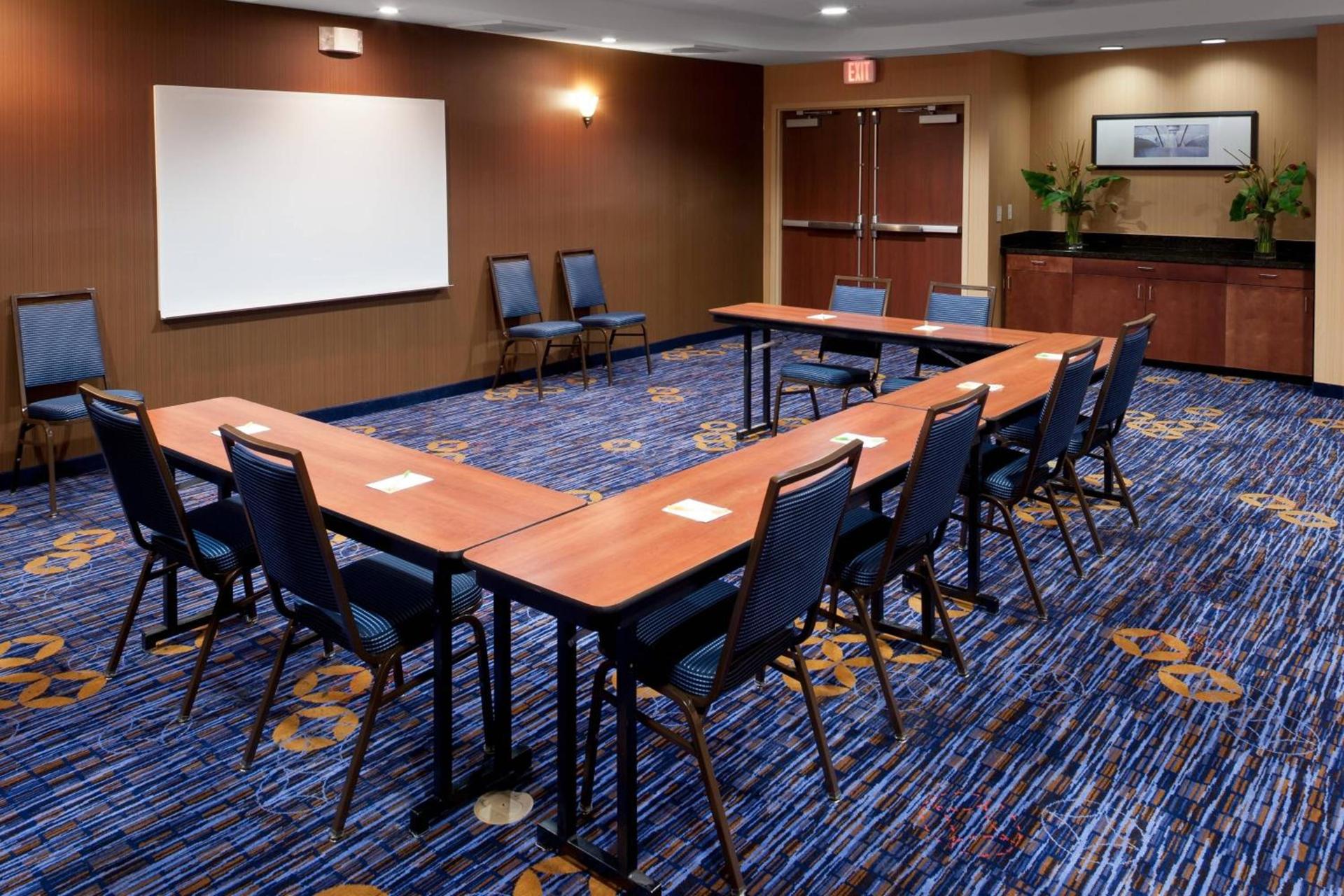 Courtyard by Marriott Texarkana photo 21