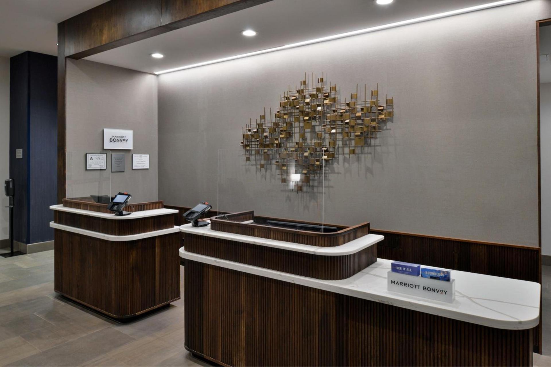 Courtyard by Marriott Raleigh Cary Crossroads photo 6
