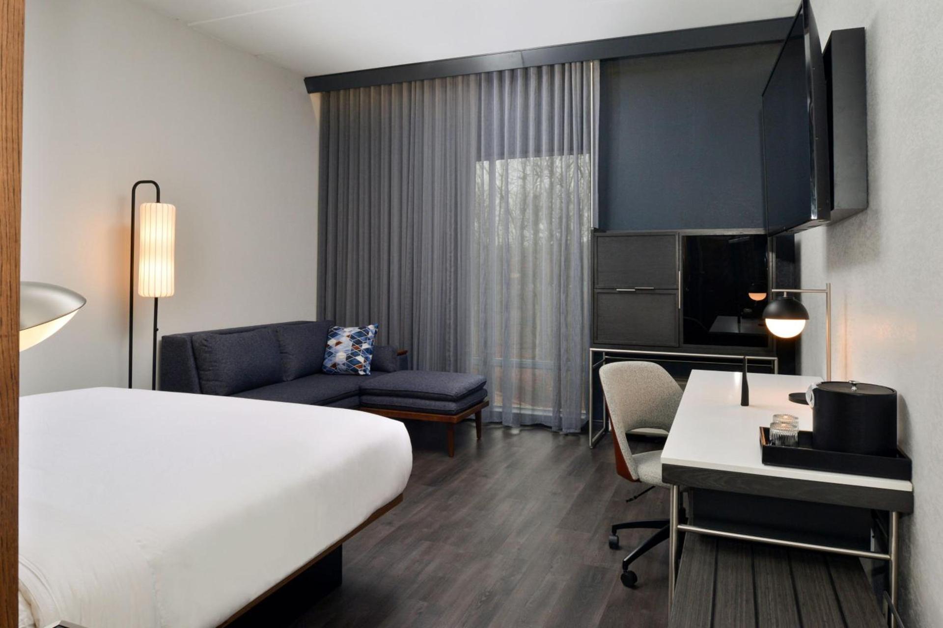 Courtyard by Marriott Raleigh Cary Crossroads photo 13