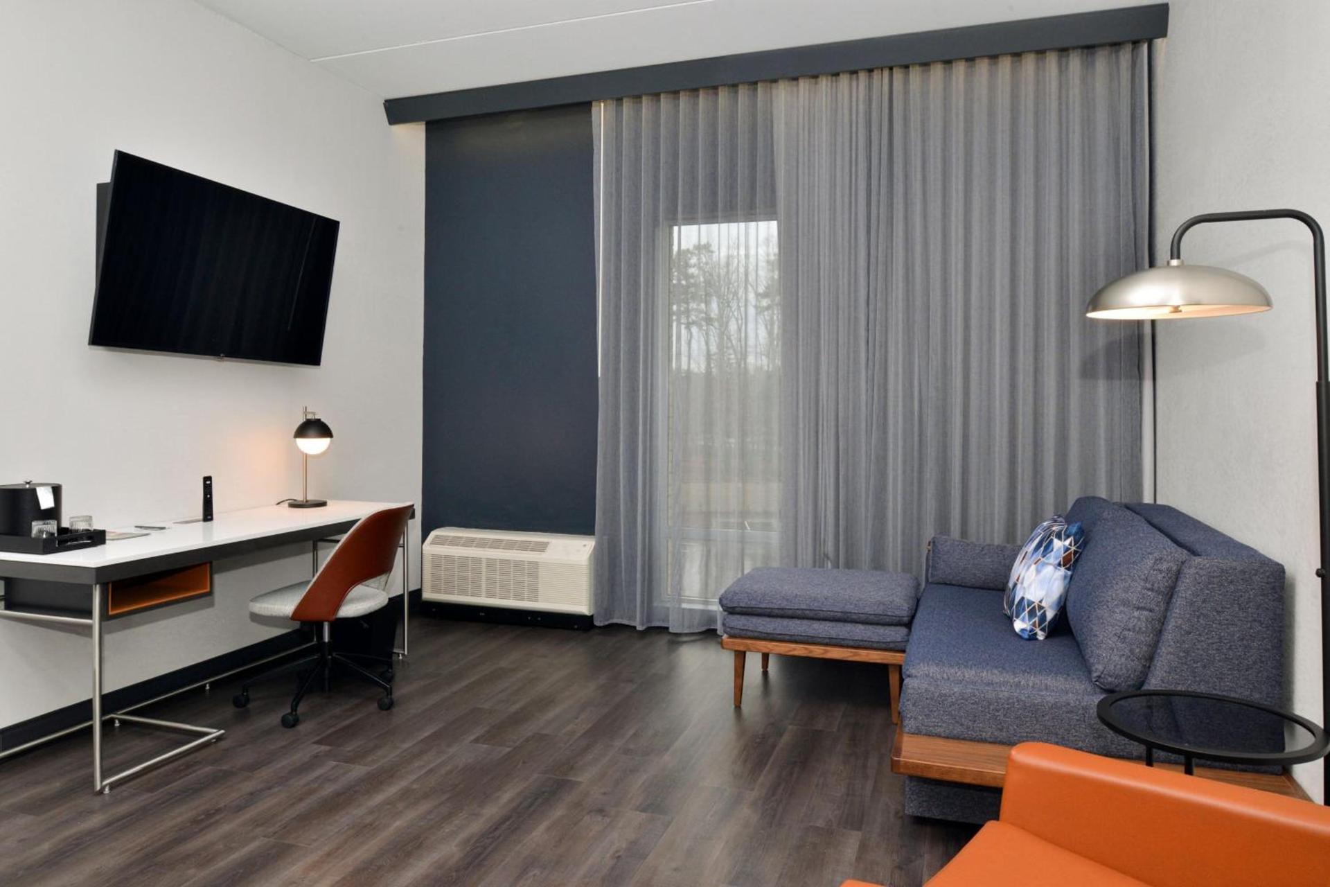 Courtyard by Marriott Raleigh Cary Crossroads photo 24