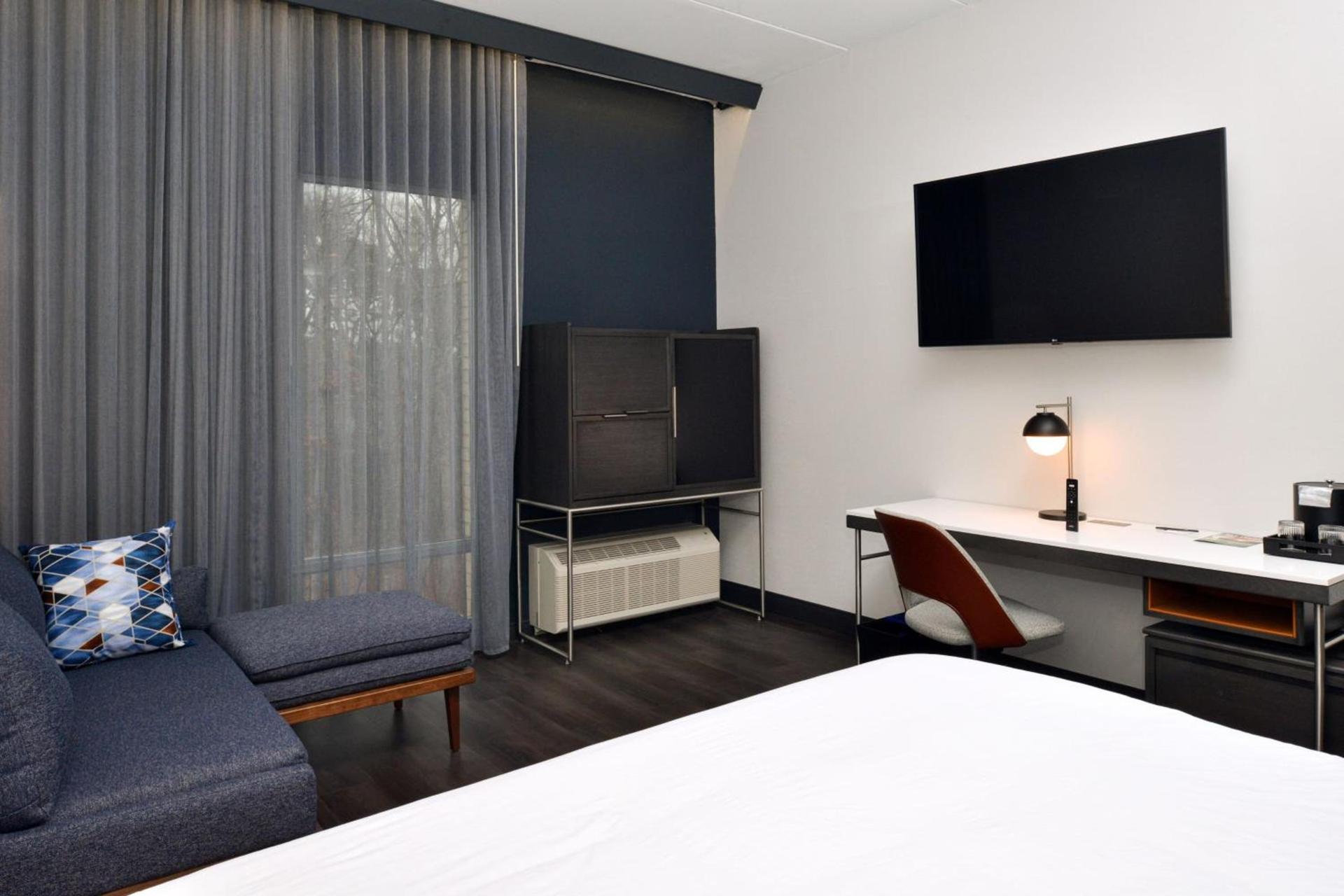 Courtyard by Marriott Raleigh Cary Crossroads photo 14