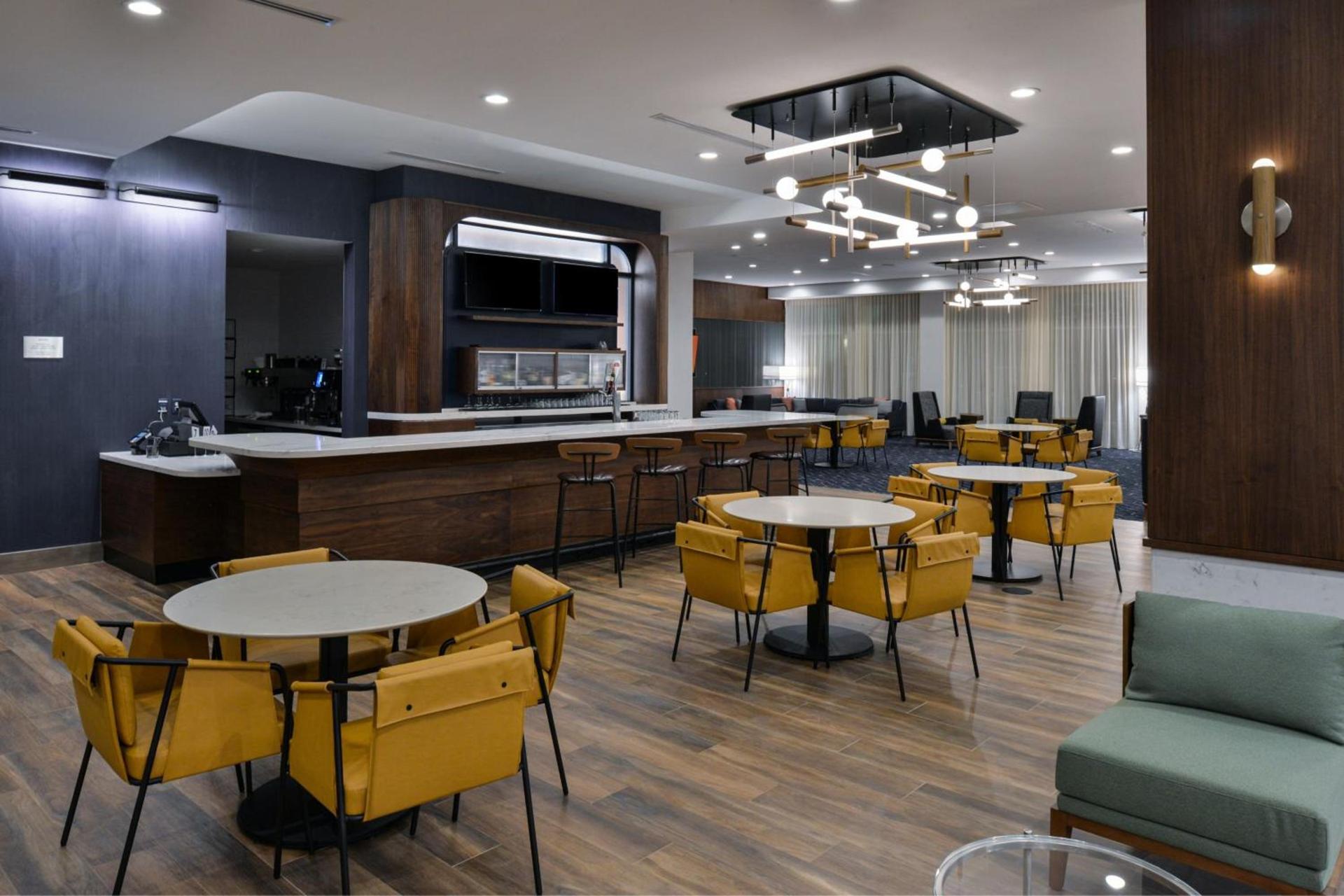 Courtyard by Marriott Raleigh Cary Crossroads photo 36