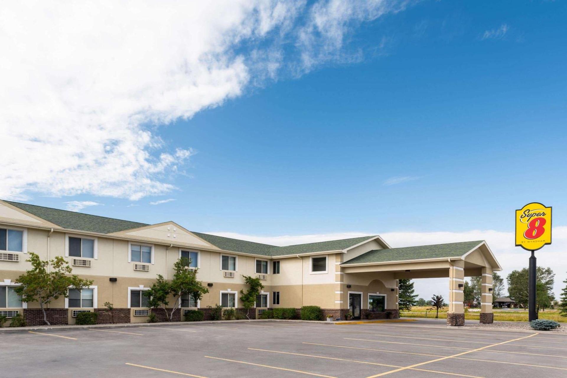 Super 8 by Wyndham Big Timber photo 3