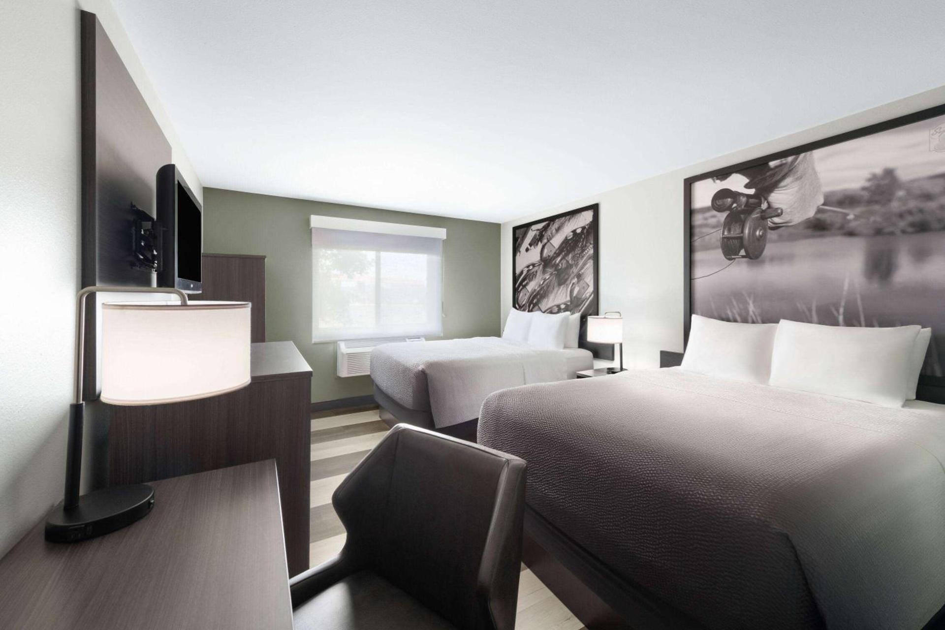 Super 8 by Wyndham Big Timber photo 15