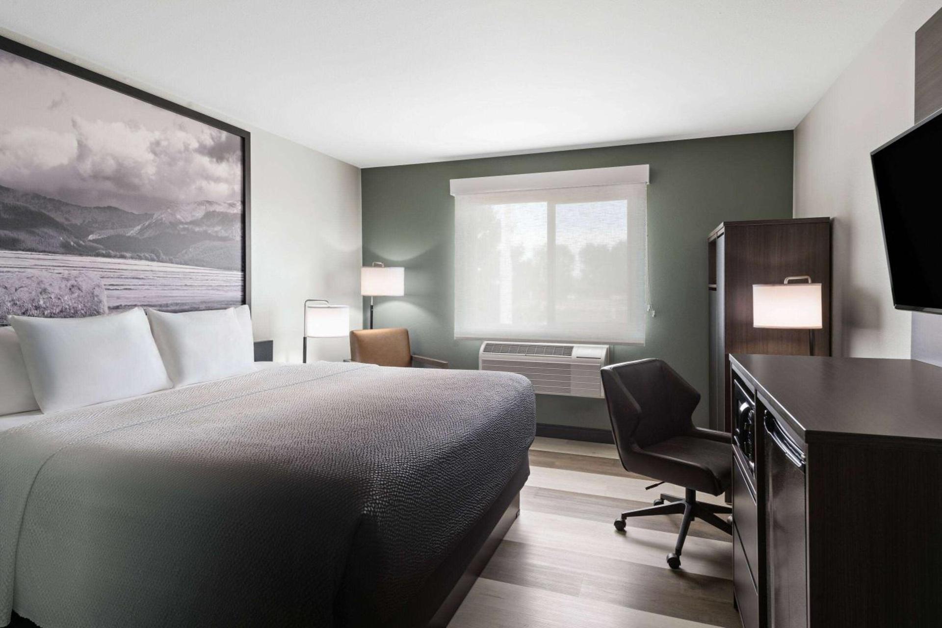 Super 8 by Wyndham Big Timber photo 20
