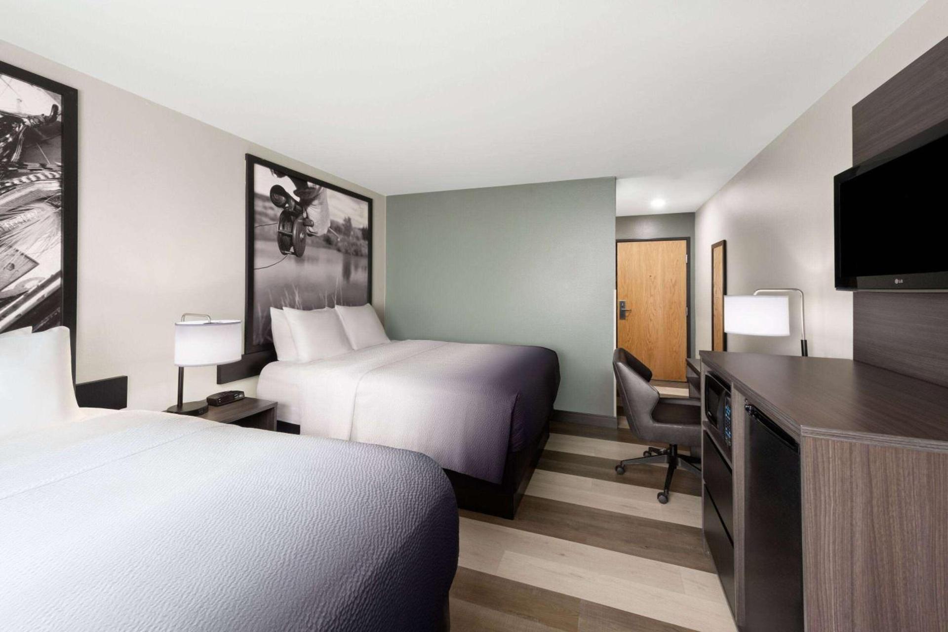 Super 8 by Wyndham Big Timber photo 34