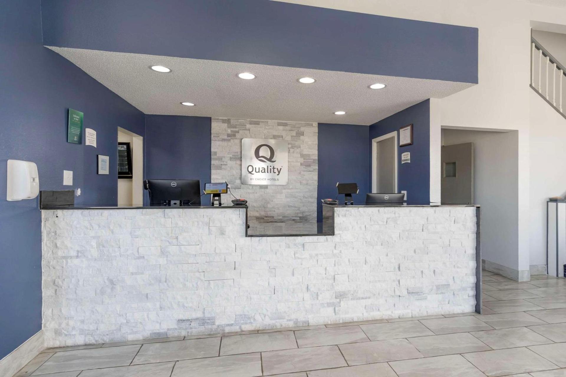 Quality Inn & Suites Bloomington University Area photo 1