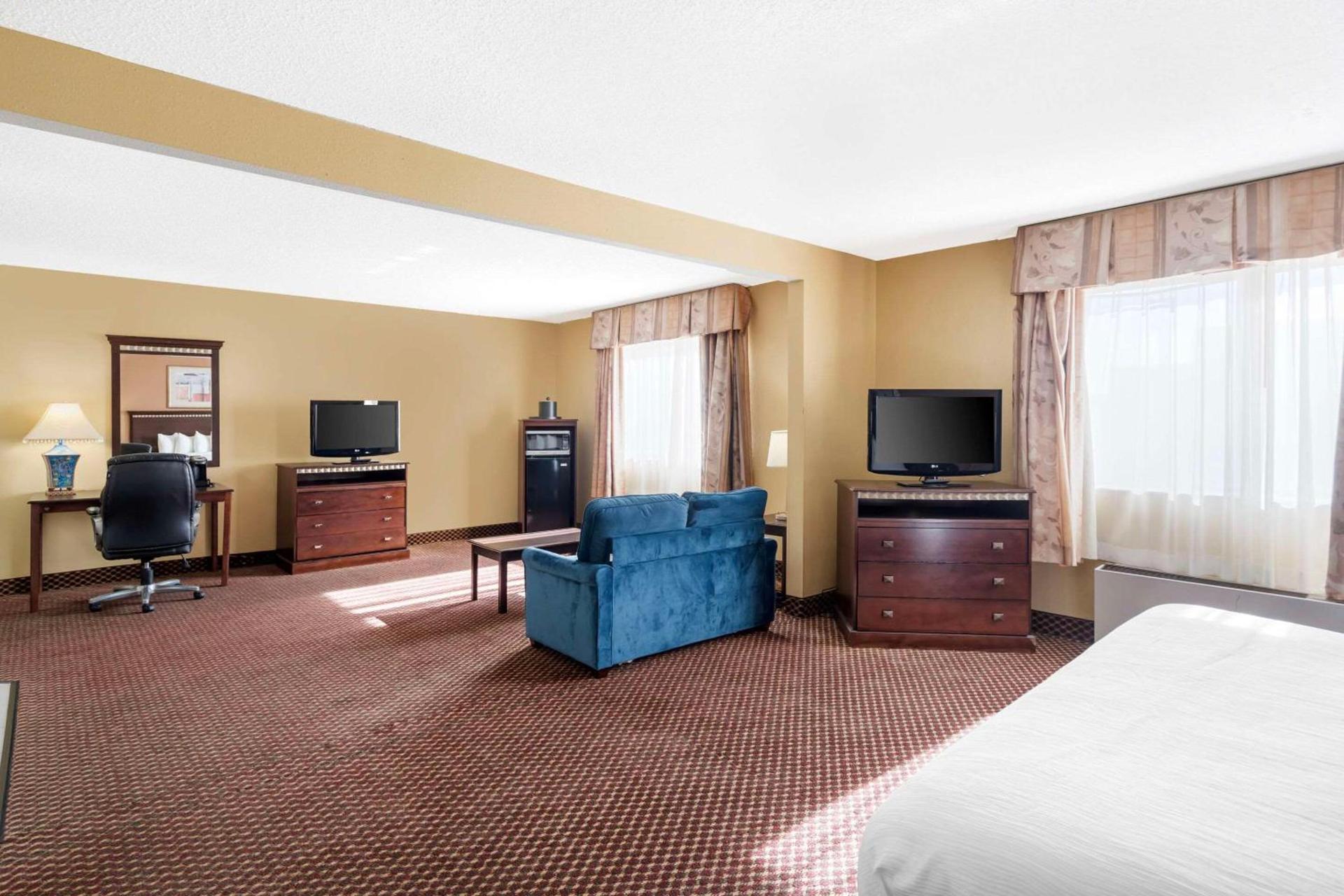 Quality Inn & Suites Bloomington University Area photo 4