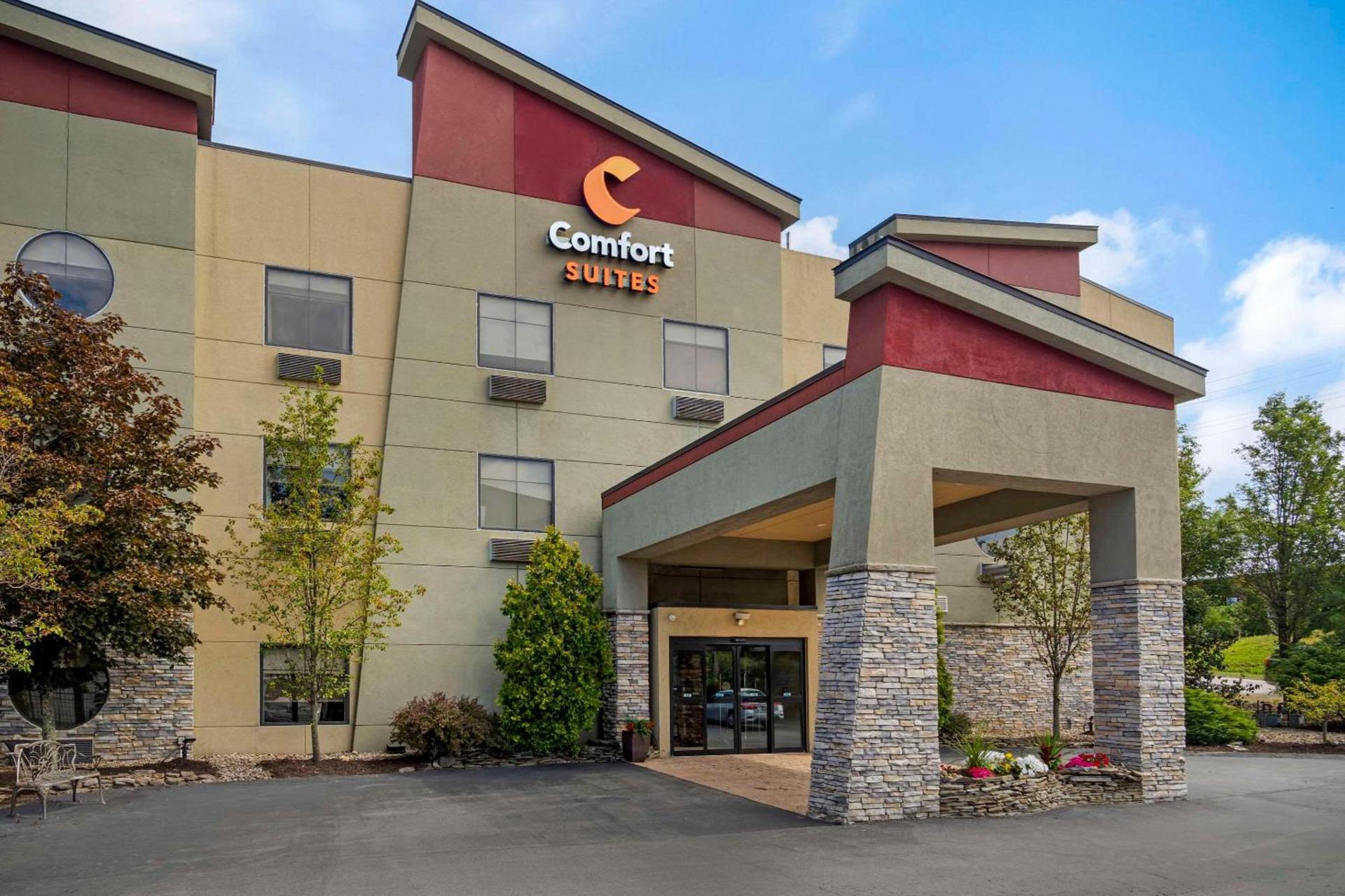 Comfort Suites Monaca — hotel in Monaca