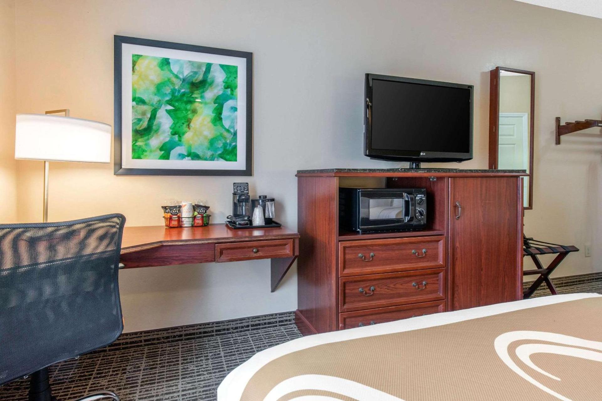 Quality Inn Palm Bay - Melbourne I-95 photo 22