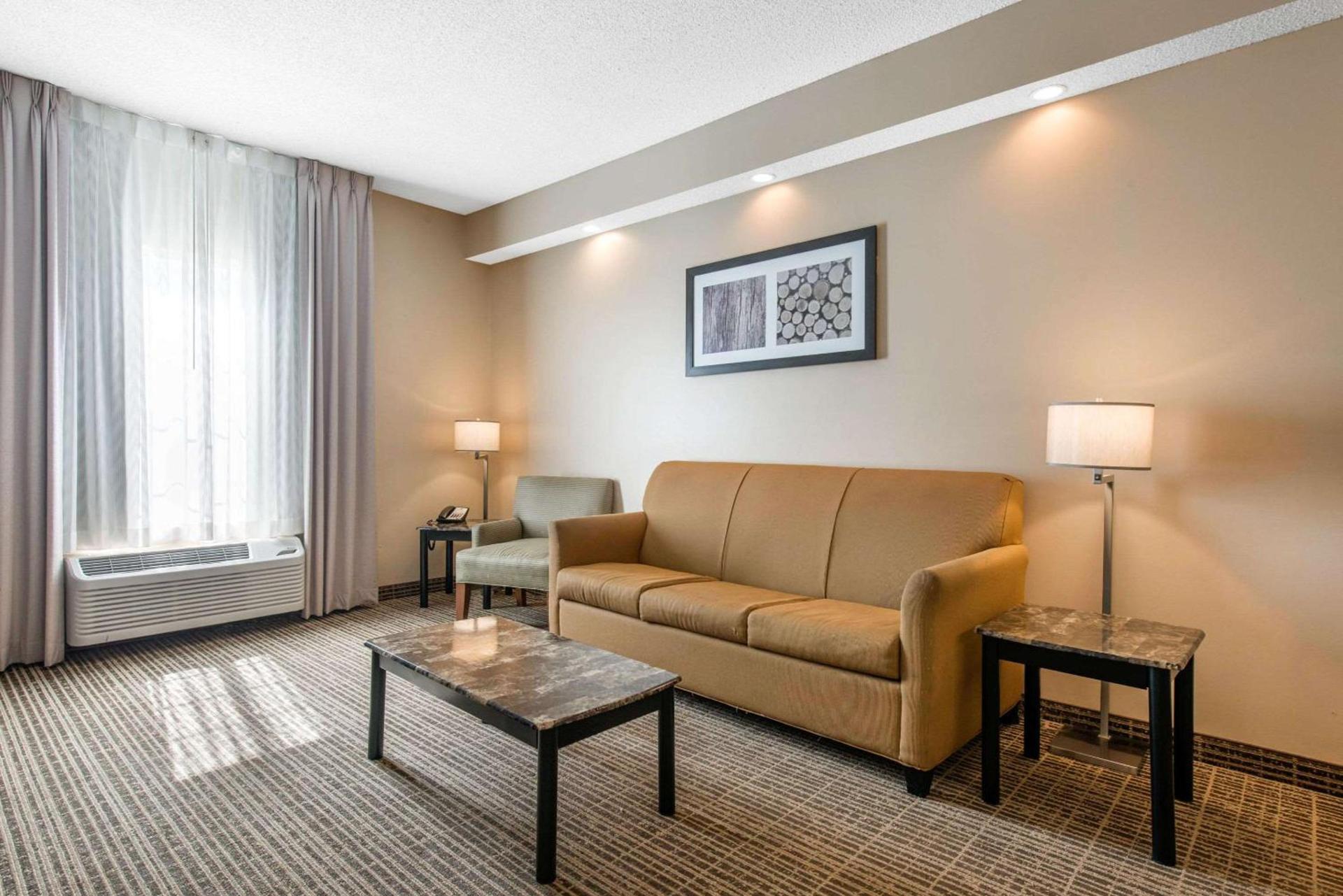 Quality Inn Palm Bay - Melbourne I-95 photo 30