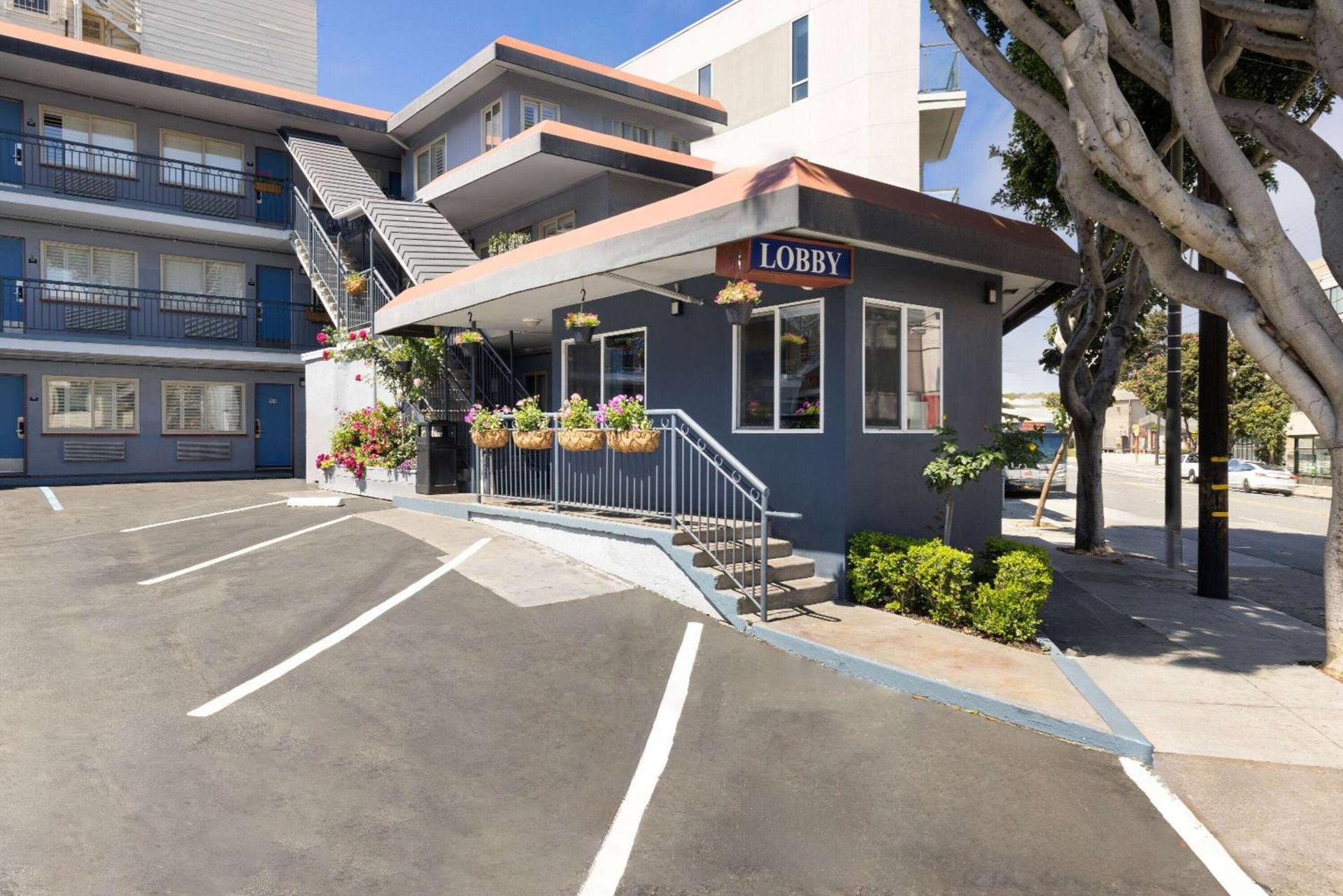 Travelodge by Wyndham by Fisherman's Wharf photo 6