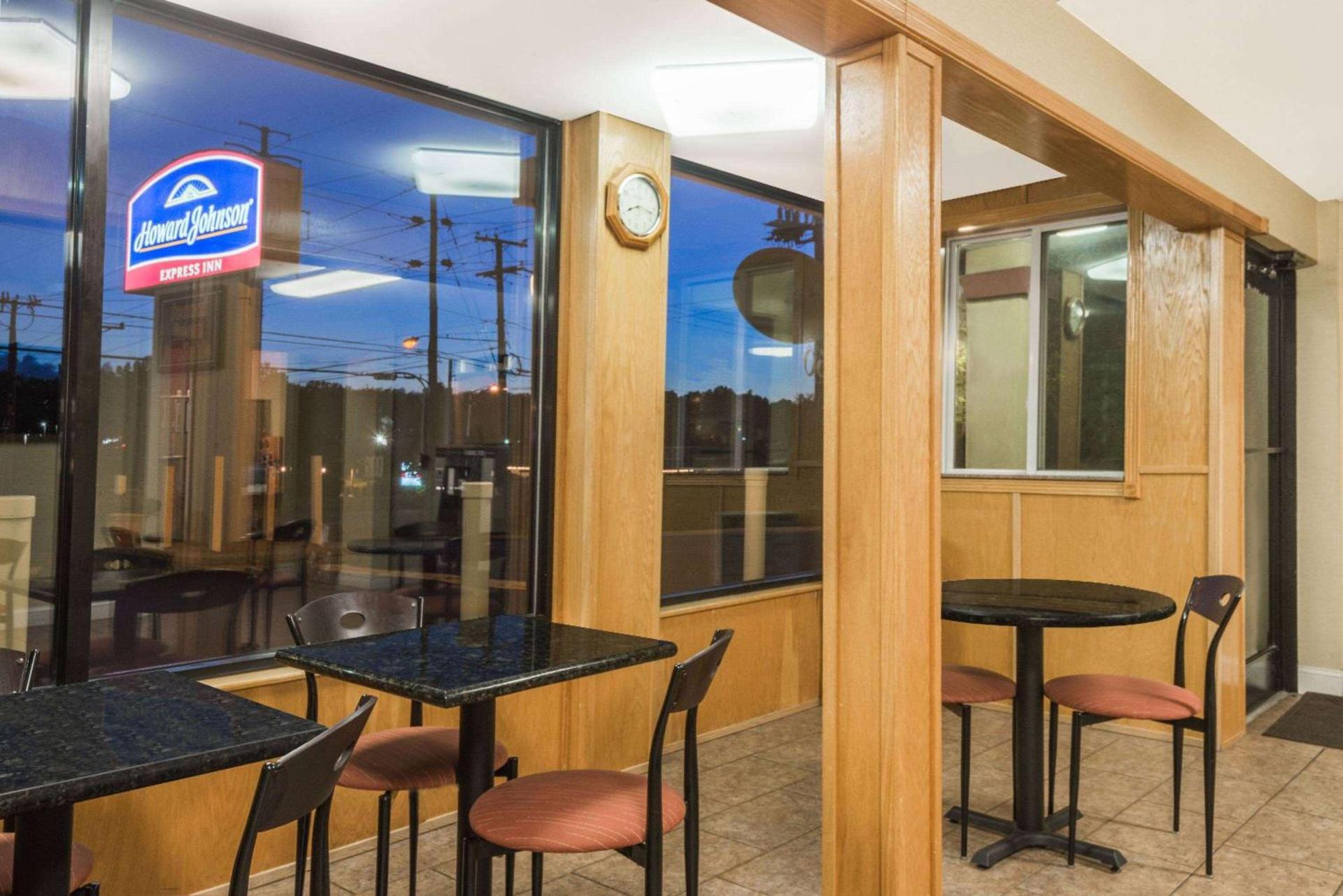 Howard Johnson by Wyndham Rocky Hill photo 13